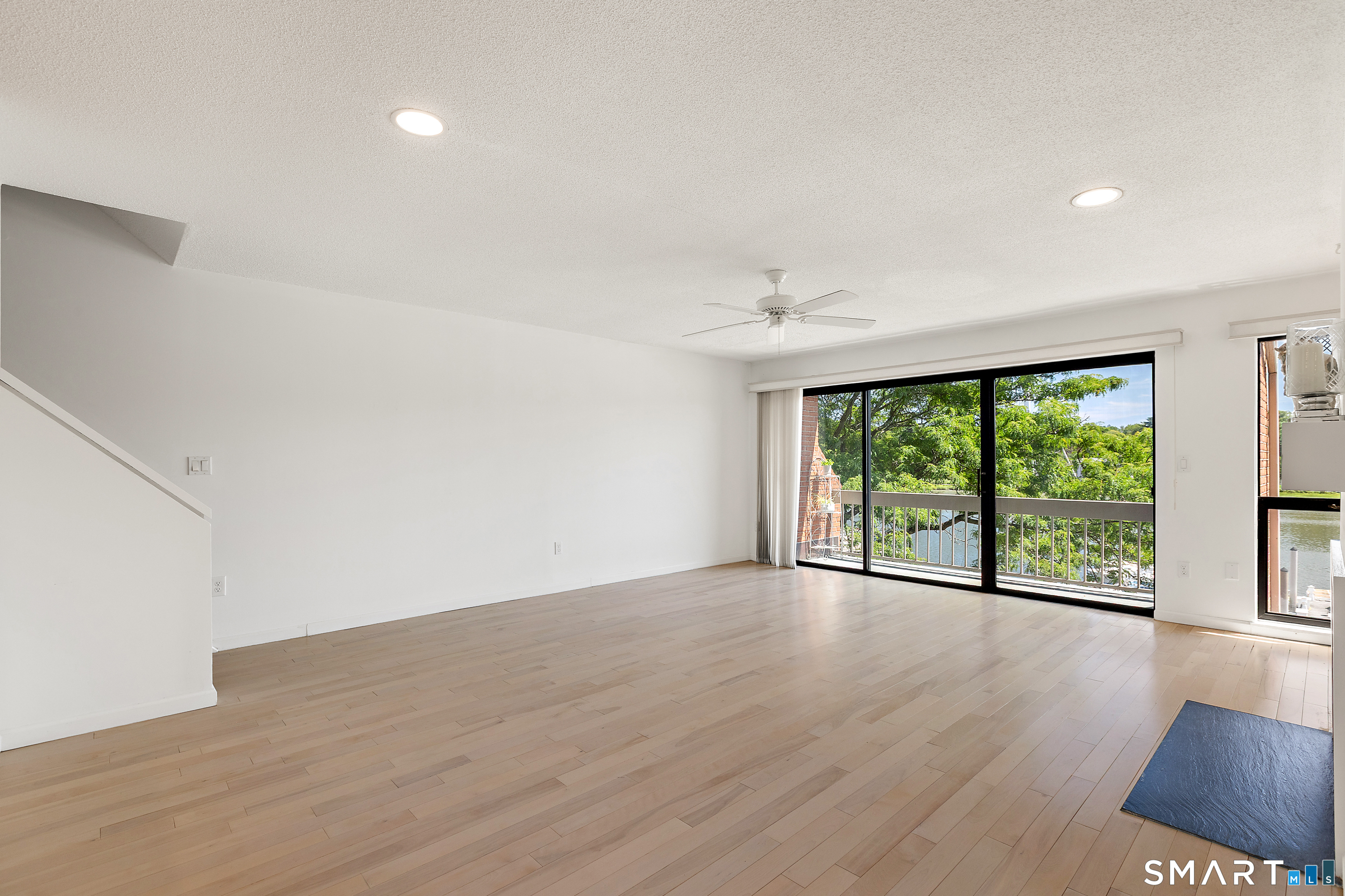 15 River Road, Greenwich, Connecticut photo 5