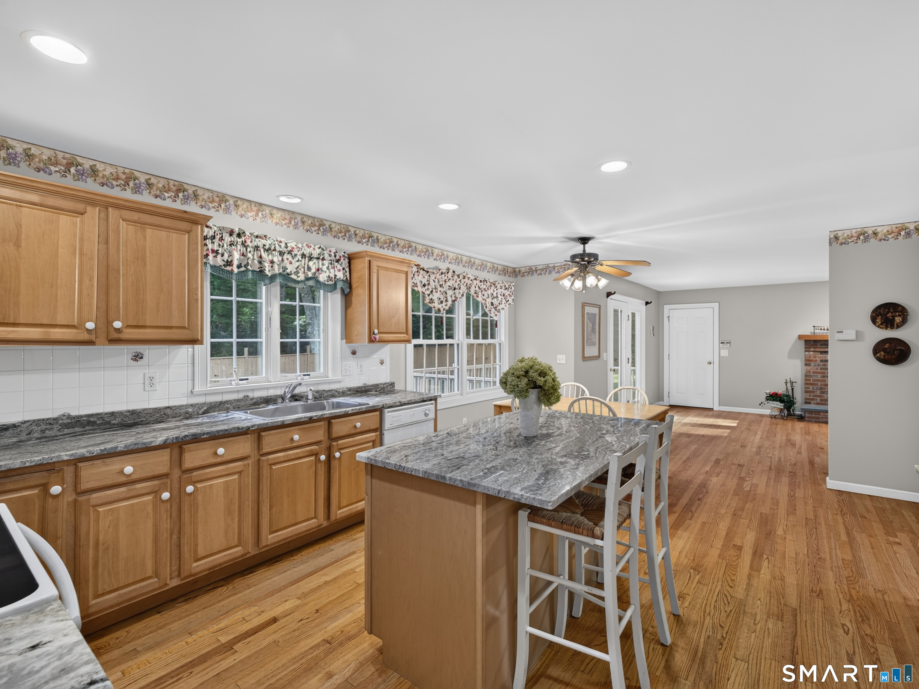 2125 Durham Road photo 12