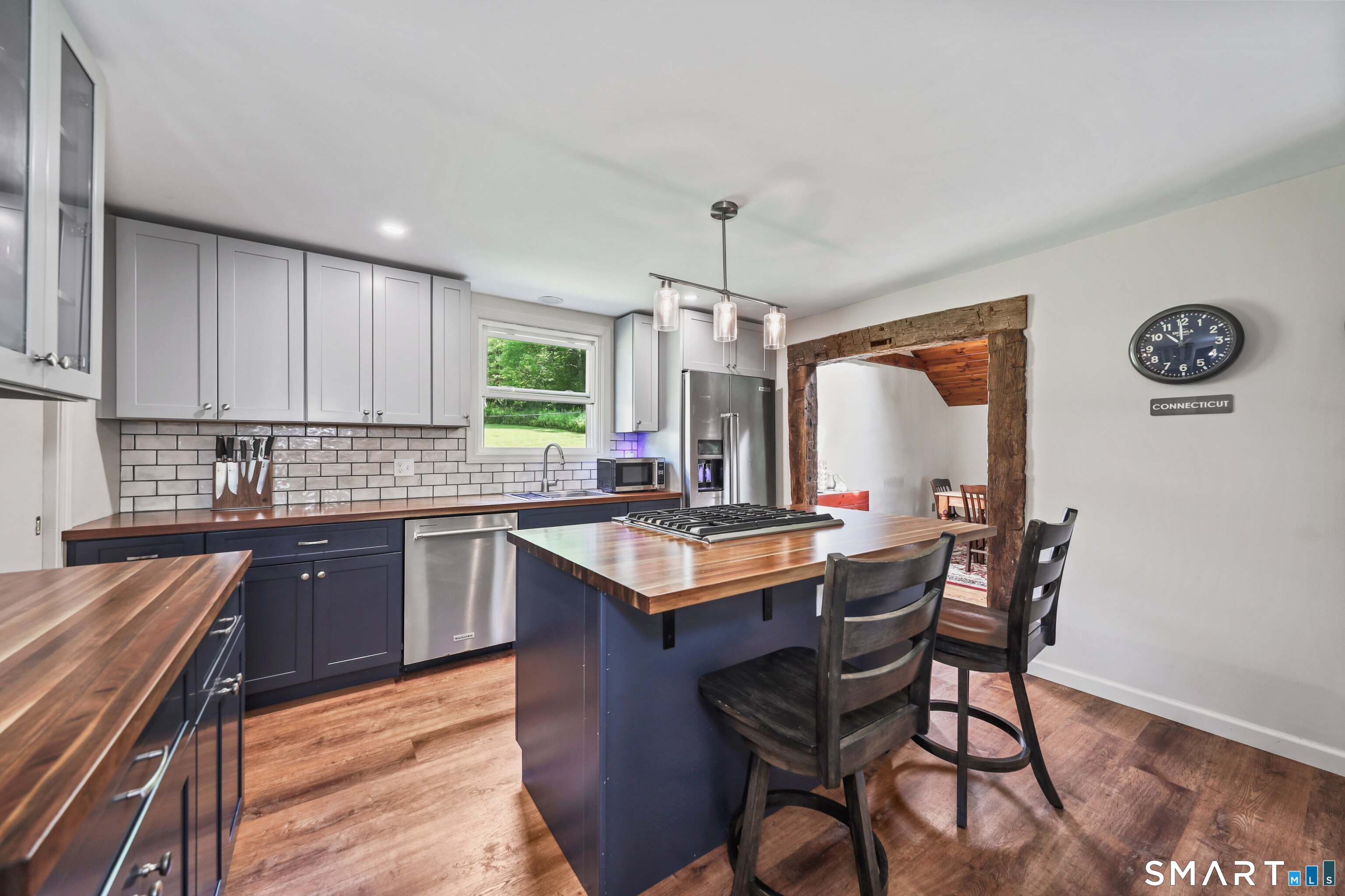 134 Hassig Road photo 9