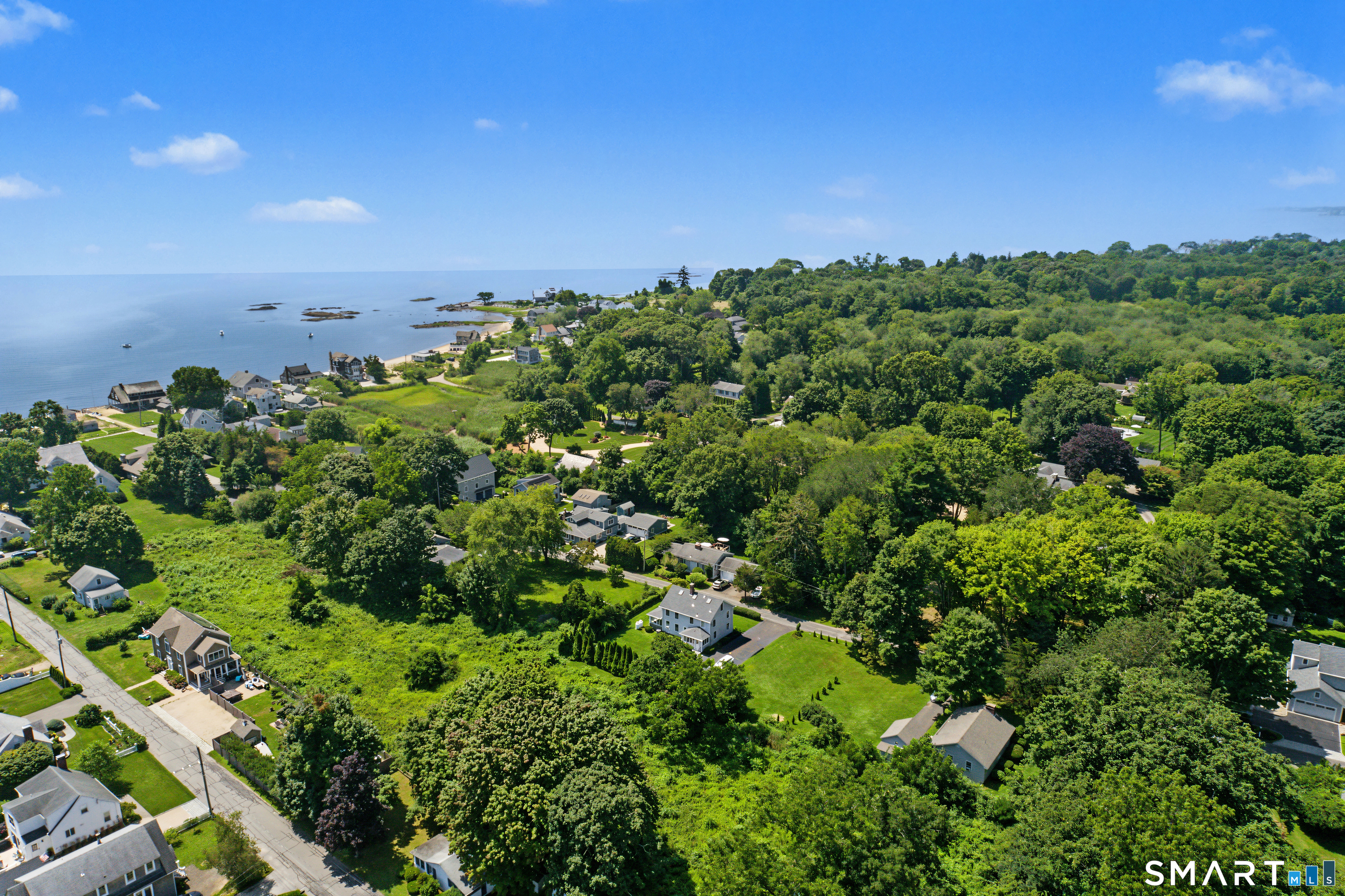 37 Beach Avenue photo 2