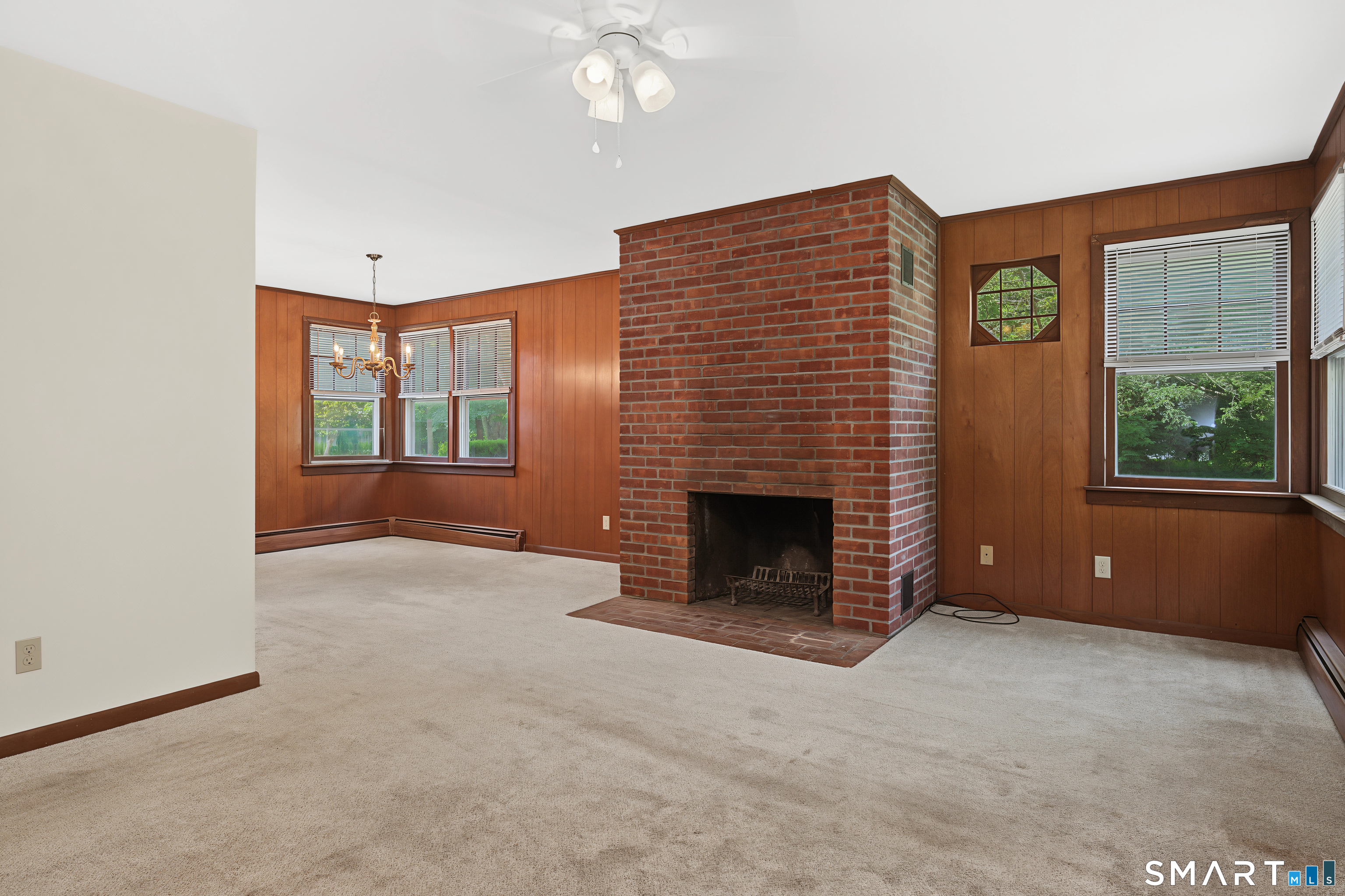 37 Beach Avenue photo 10