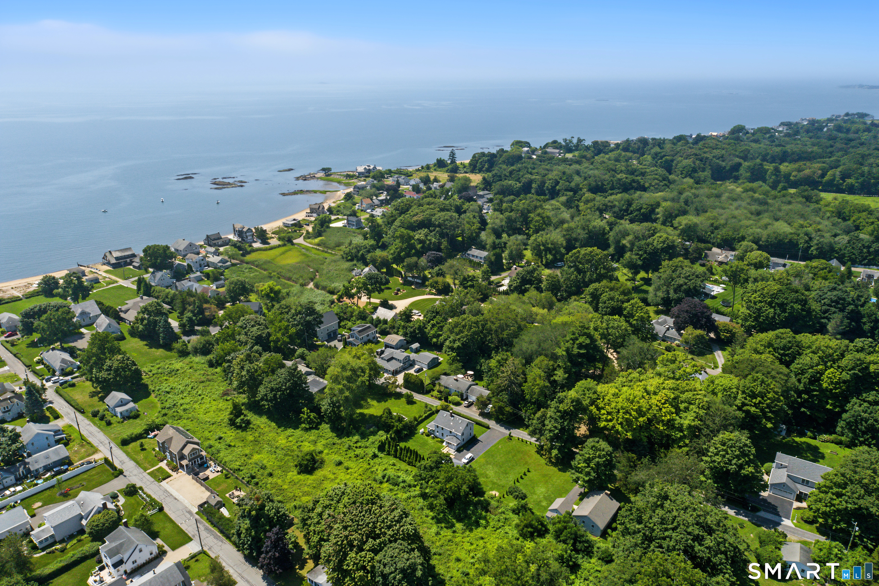 37 Beach Avenue photo 17