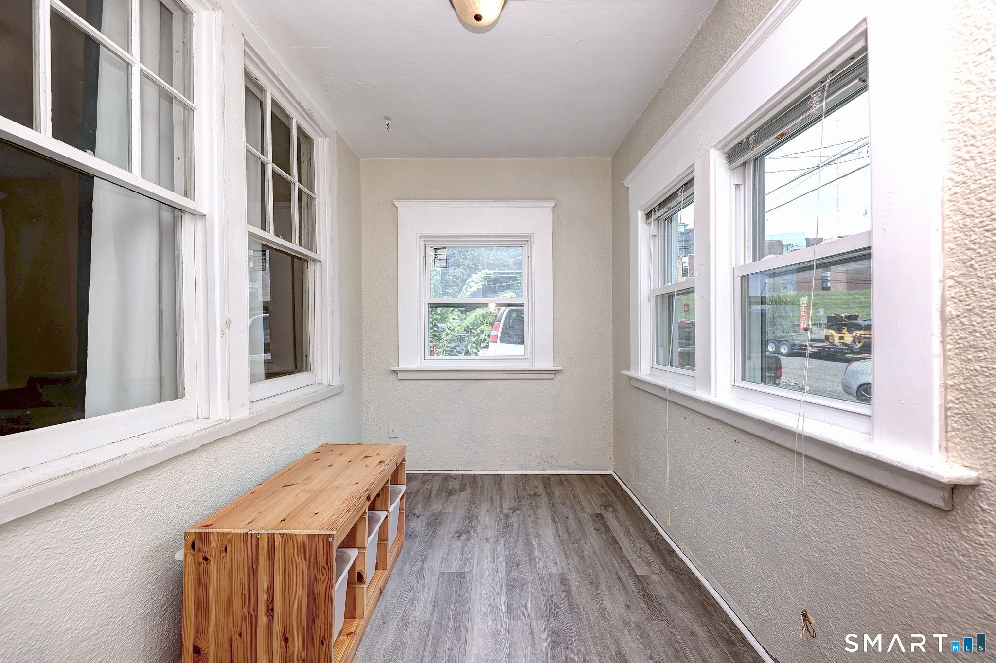 2 Homestead Avenue photo 4