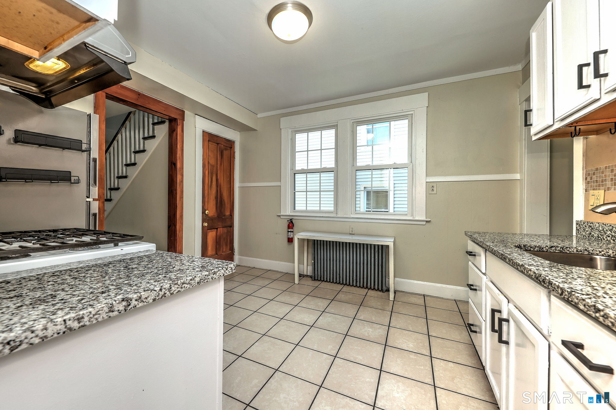2 Homestead Avenue photo 11