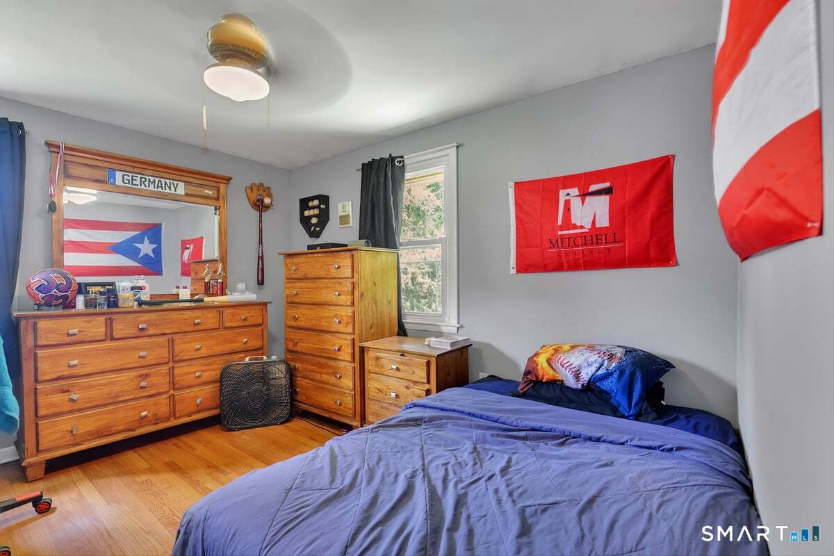 45 Hilltop Road photo 11