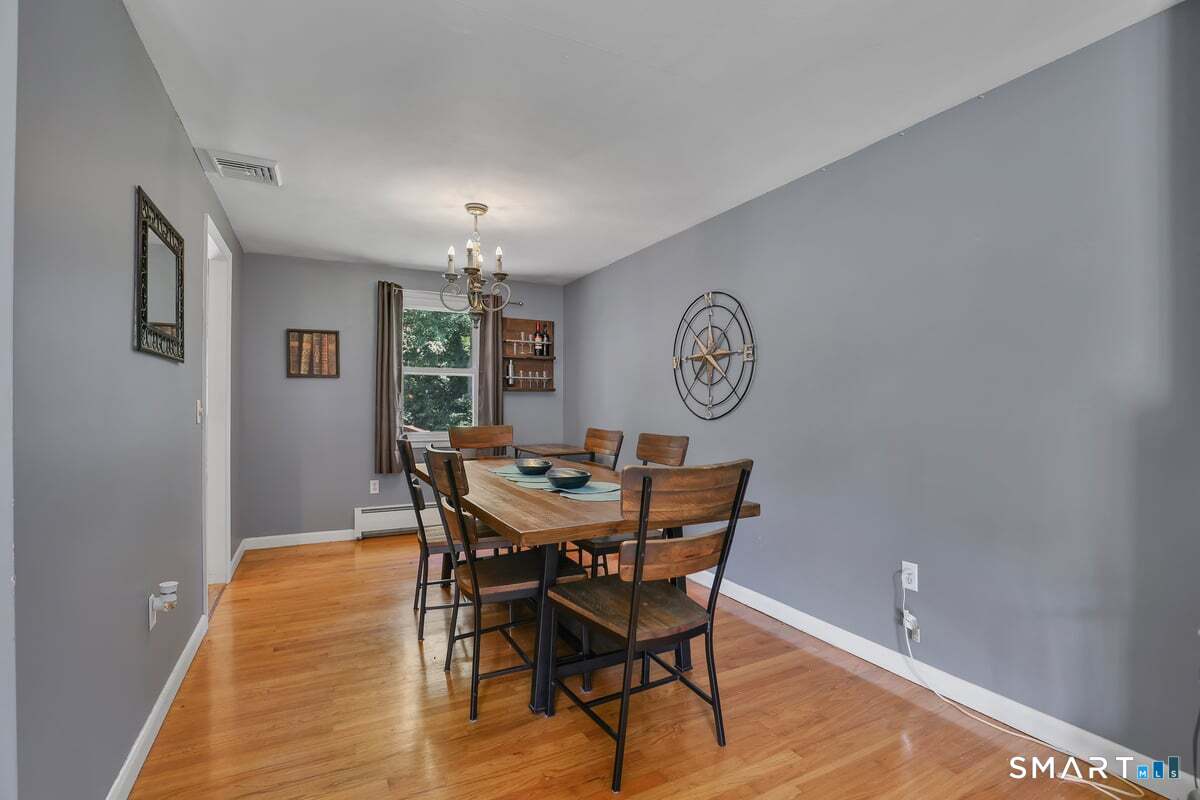 45 Hilltop Road photo 4