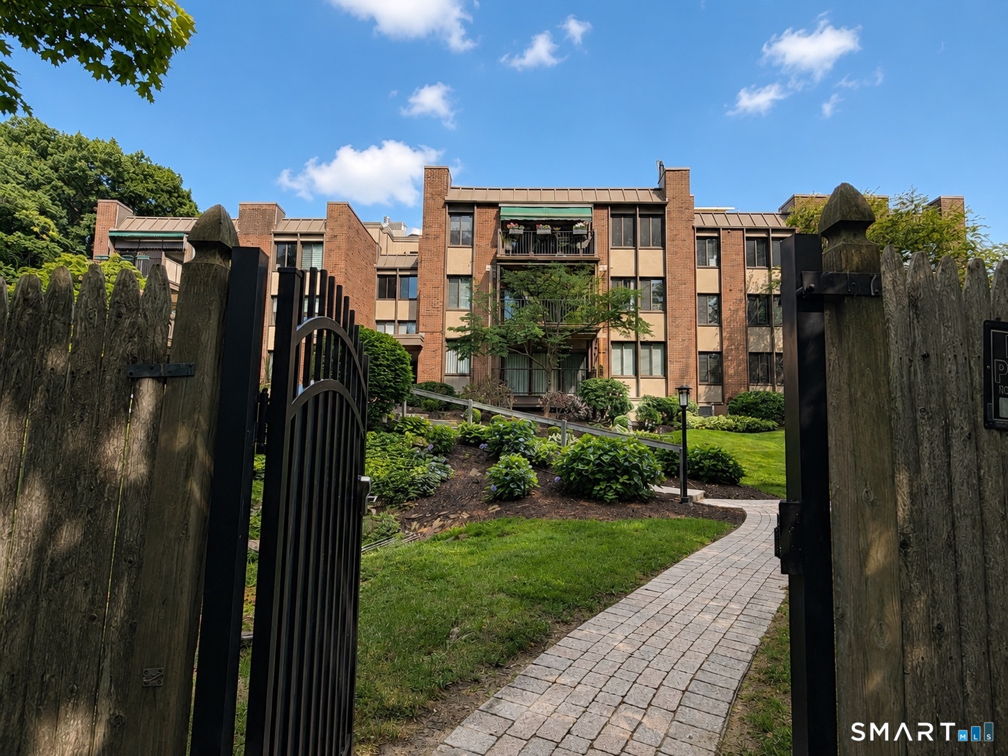 799 Prospect Avenue Unit #C3 photo 29