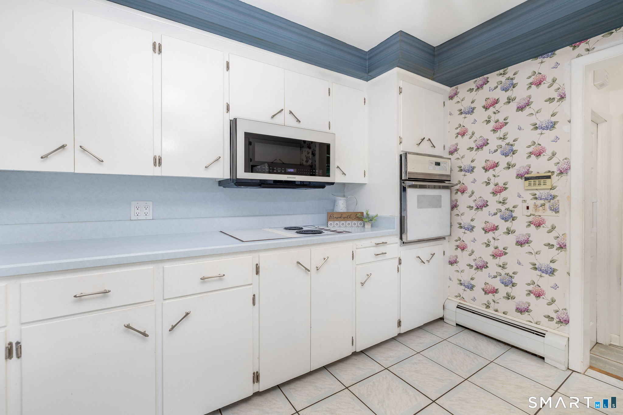 206 Fairlawn Drive photo 16