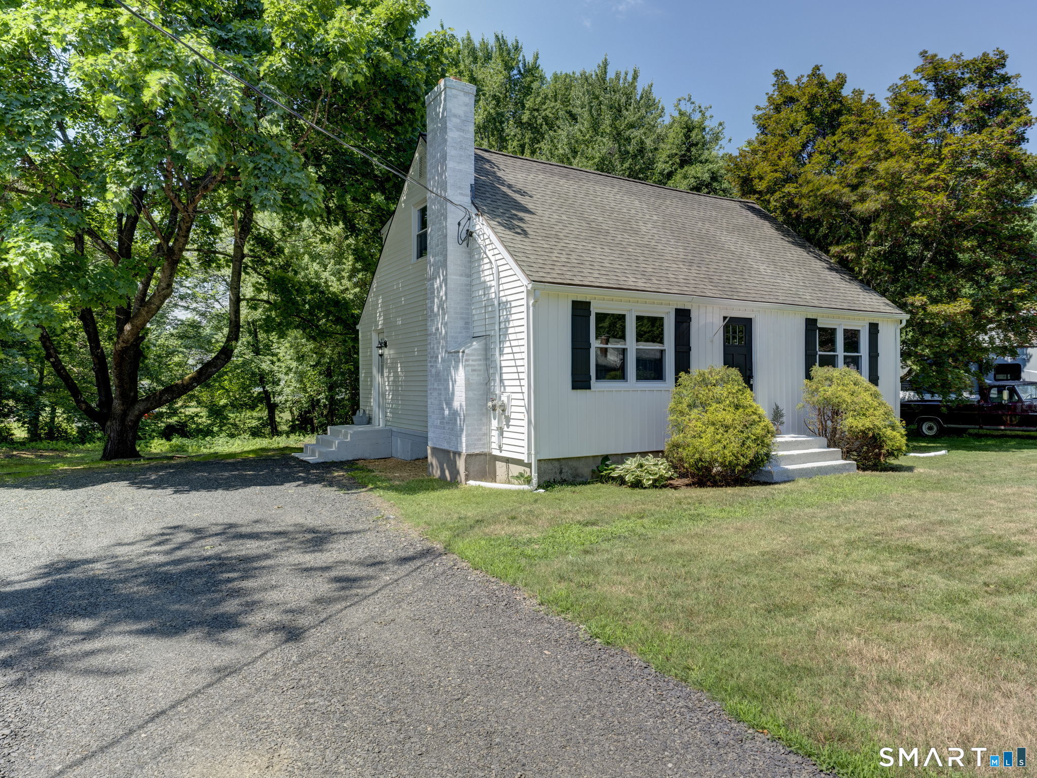 Photo 2 of Single family home for sale at 27 Meadow Rd, Burlington, CT 06013 | MLS# 24197840 | Listing updated on 2026-09-15