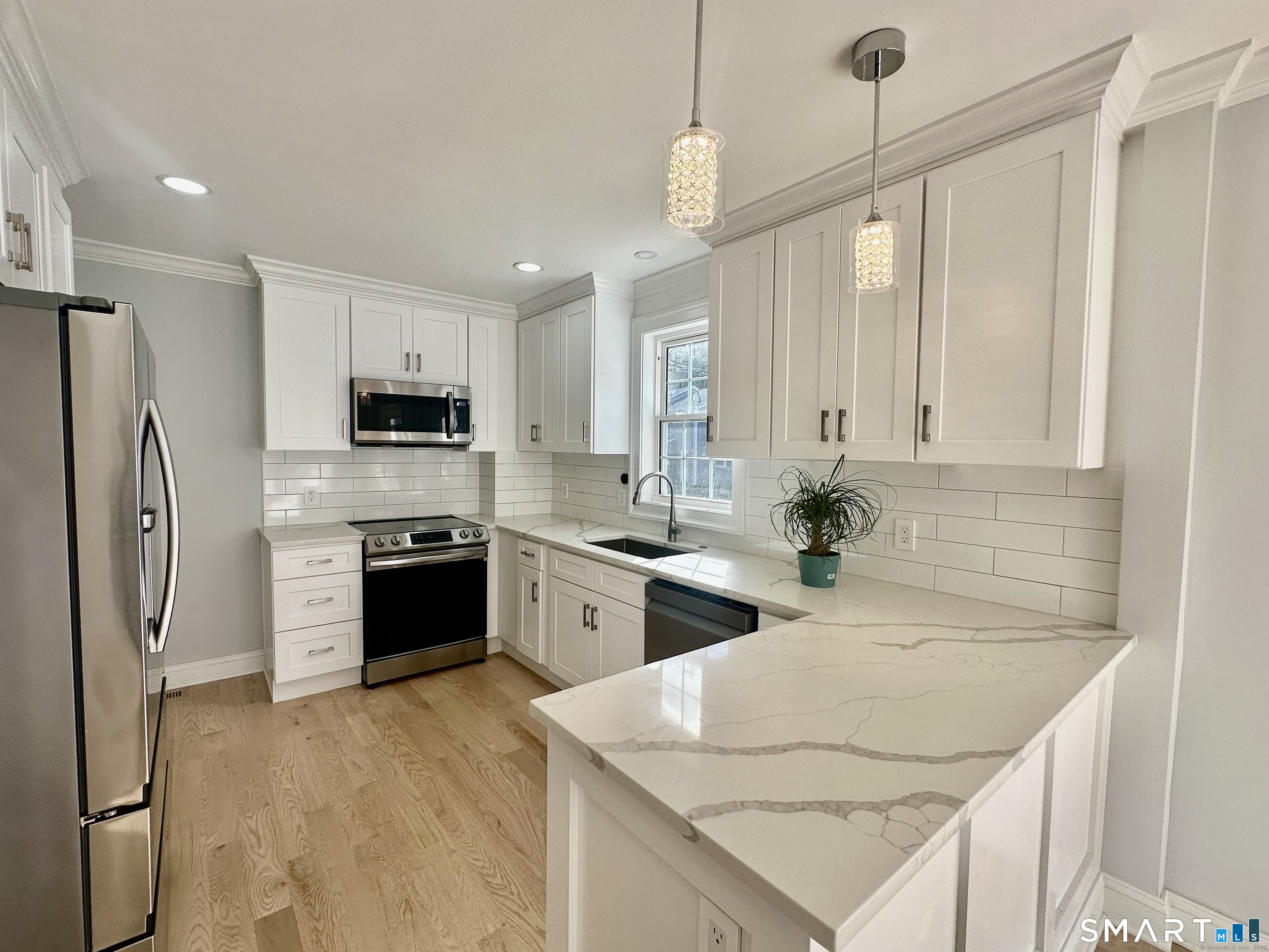 123 East Avenue, New Canaan, Connecticut photo 4