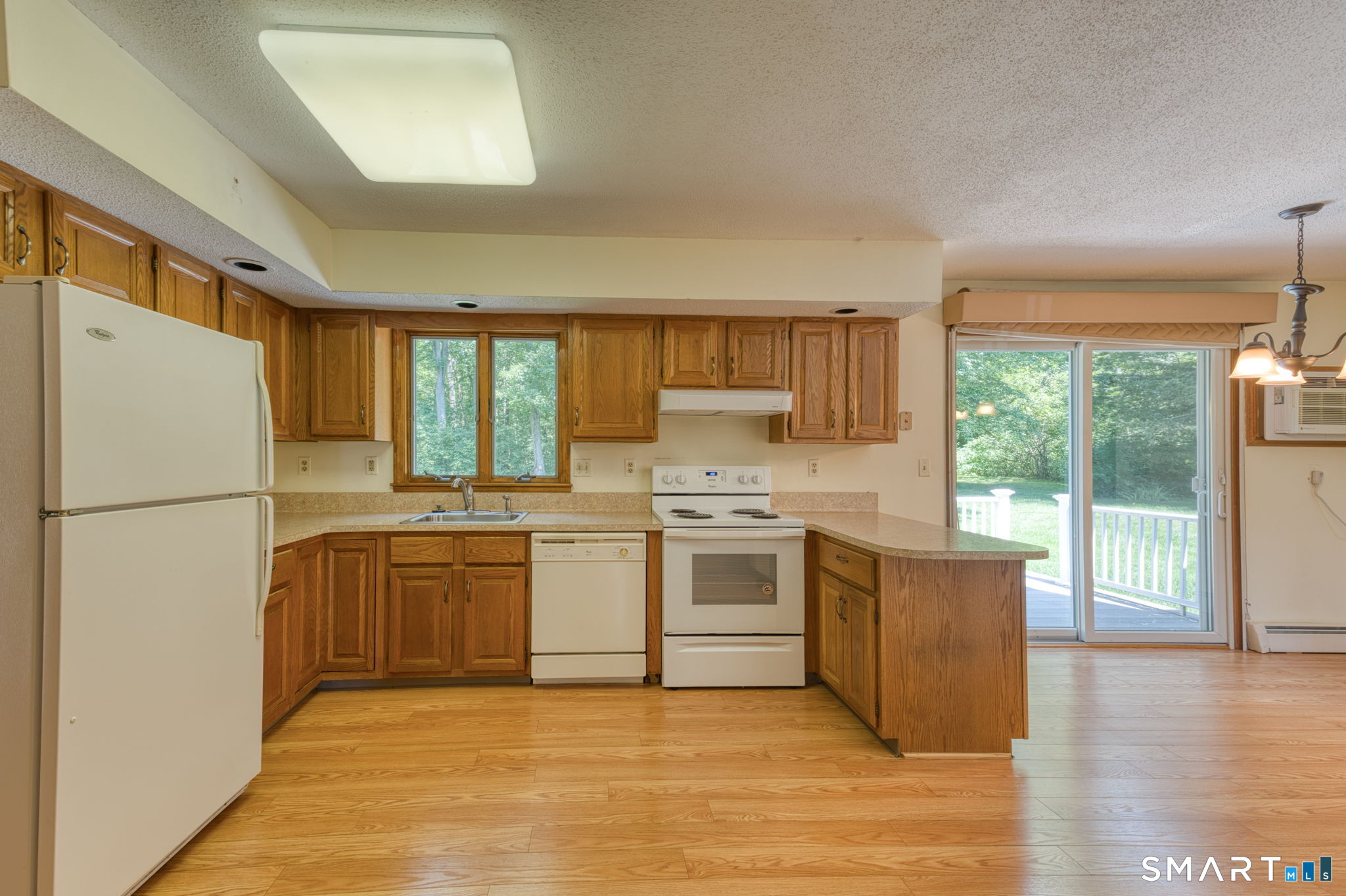 170 Garnet Lane photo 6