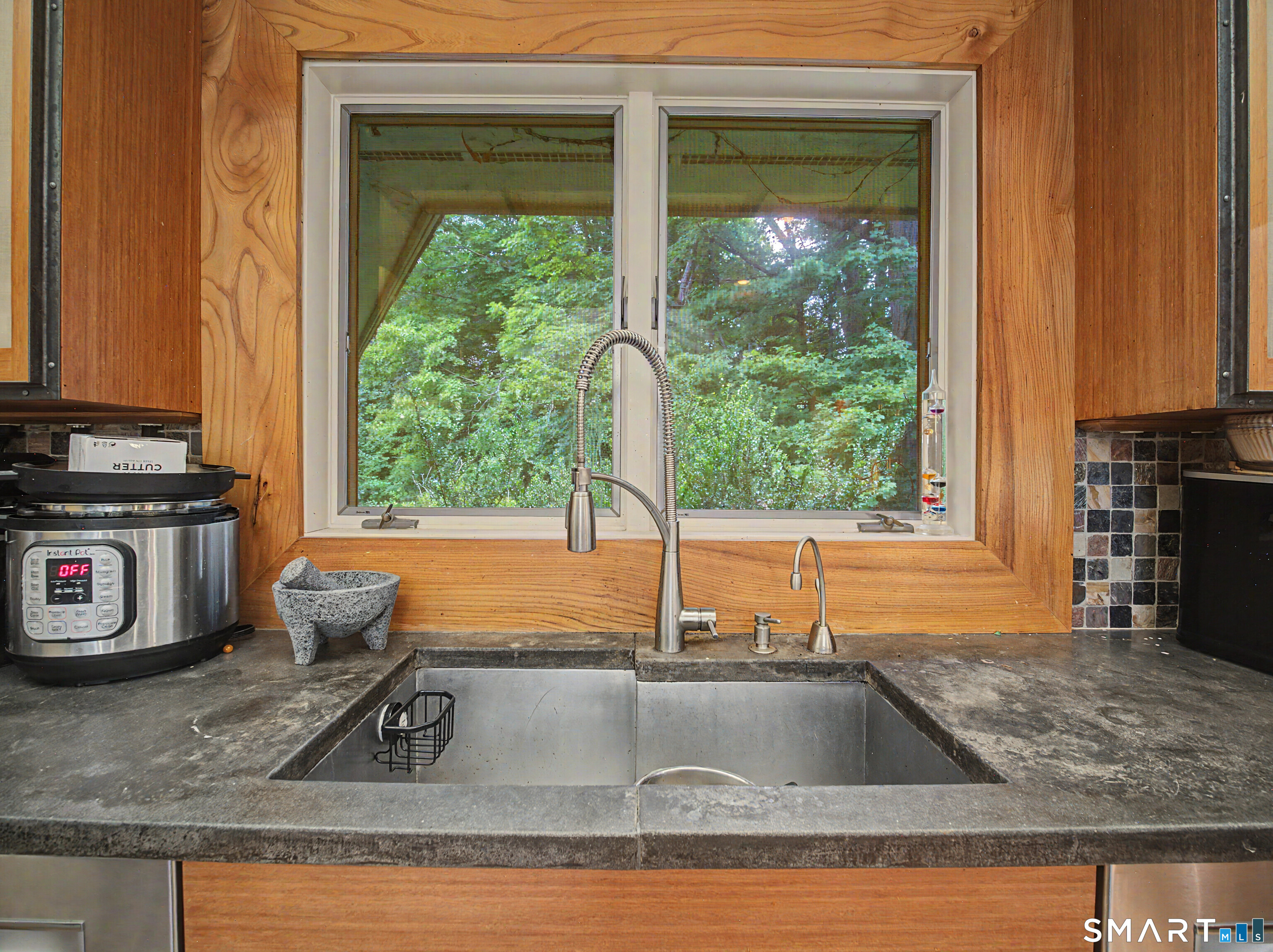40 Ferncliff Drive photo 12