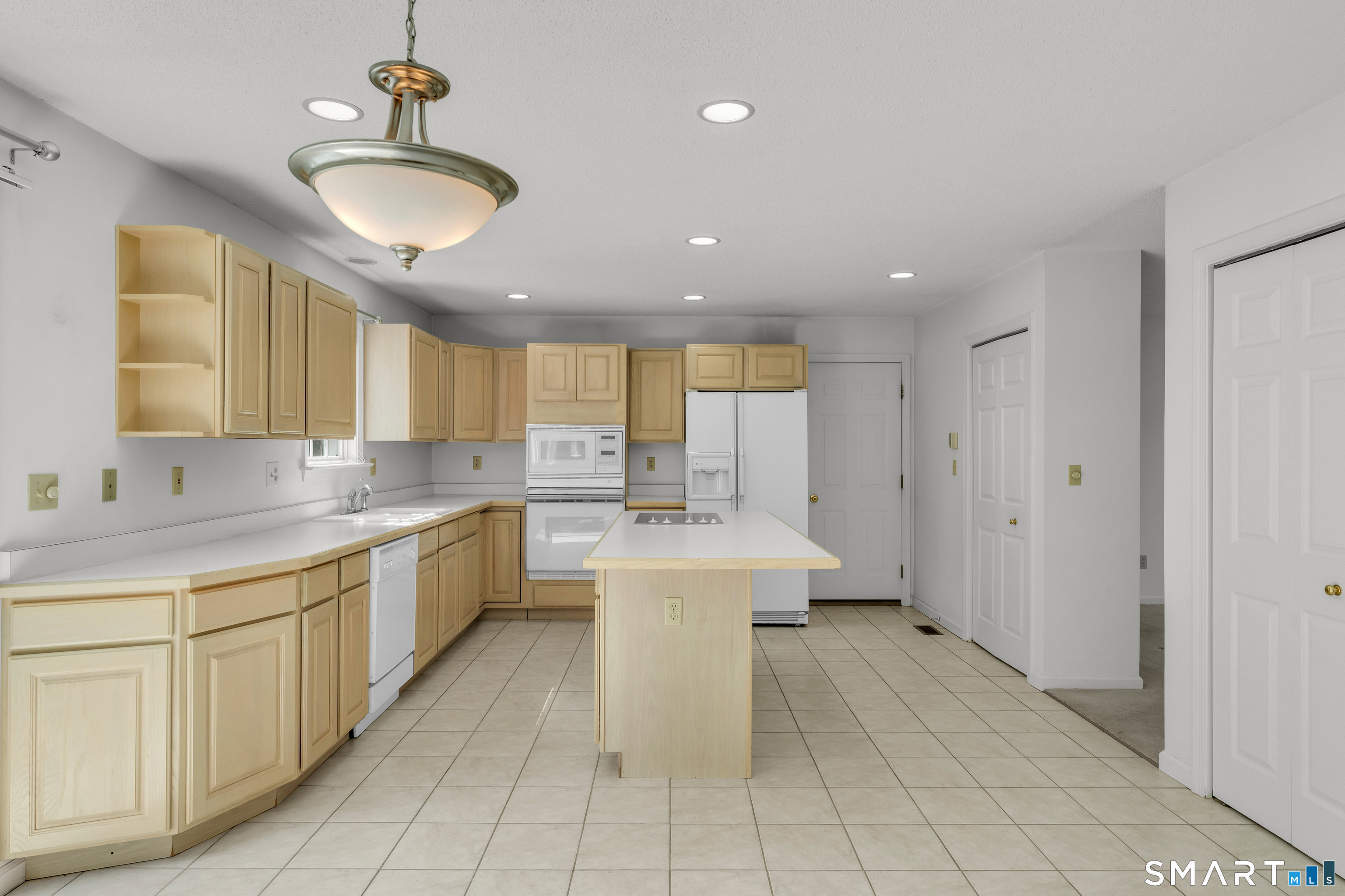 49 Melissa Drive photo 14