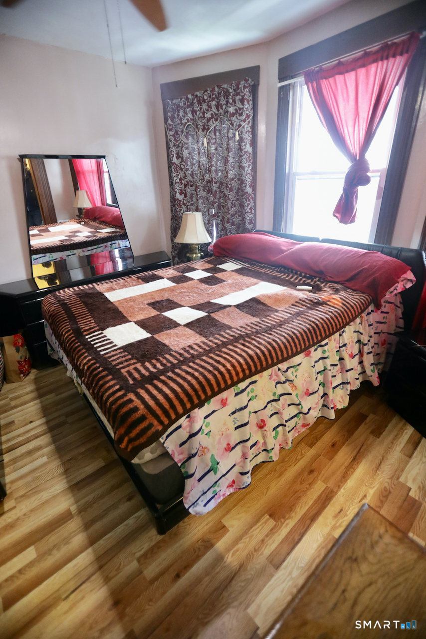 112 Anson Street photo 6