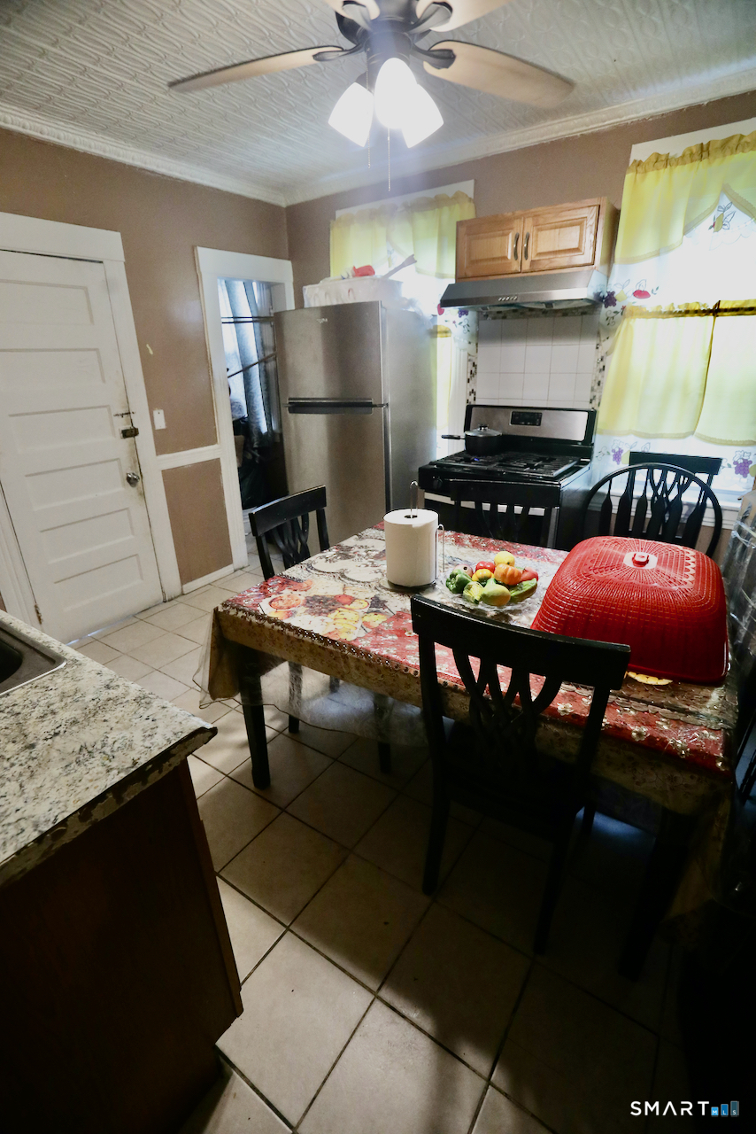 112 Anson Street photo 13