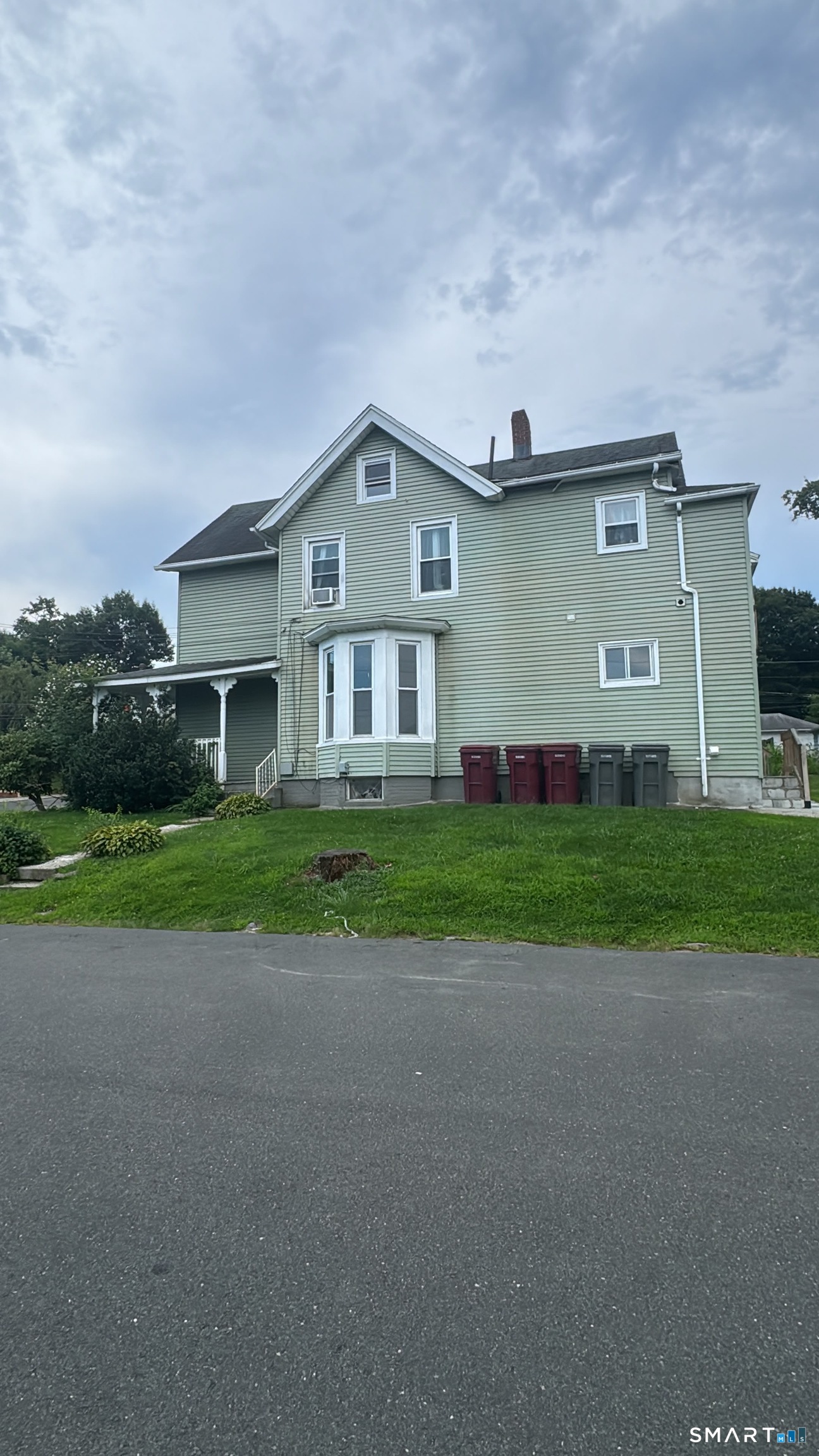 27 Lewis Street photo 12