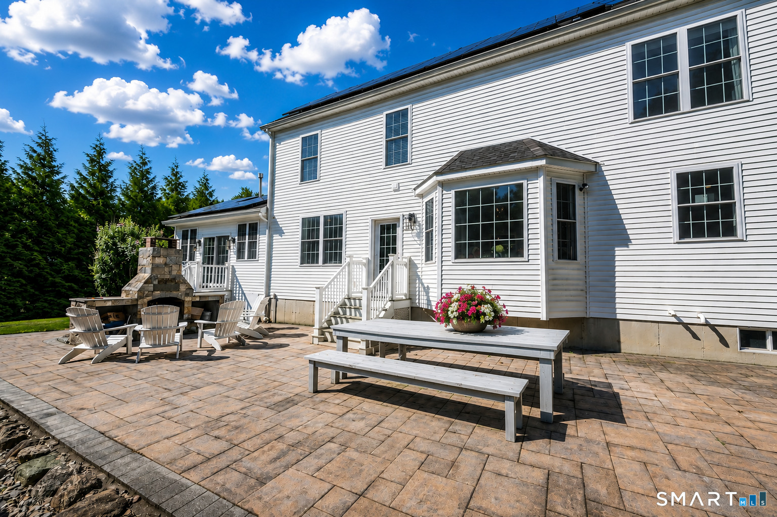 13 Larkspur Drive photo 4