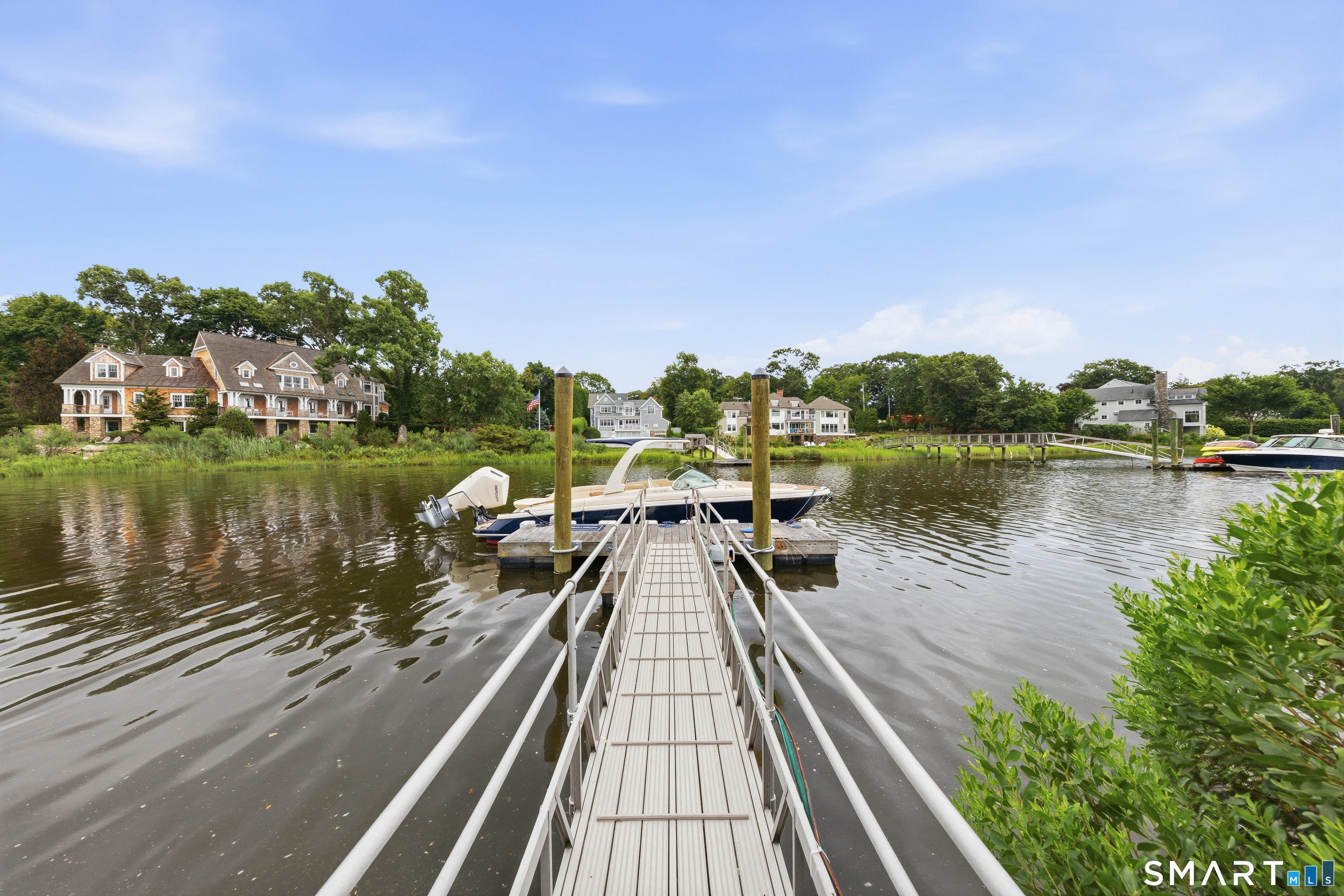 61 Five Mile River Road, Darien, Connecticut photo 2