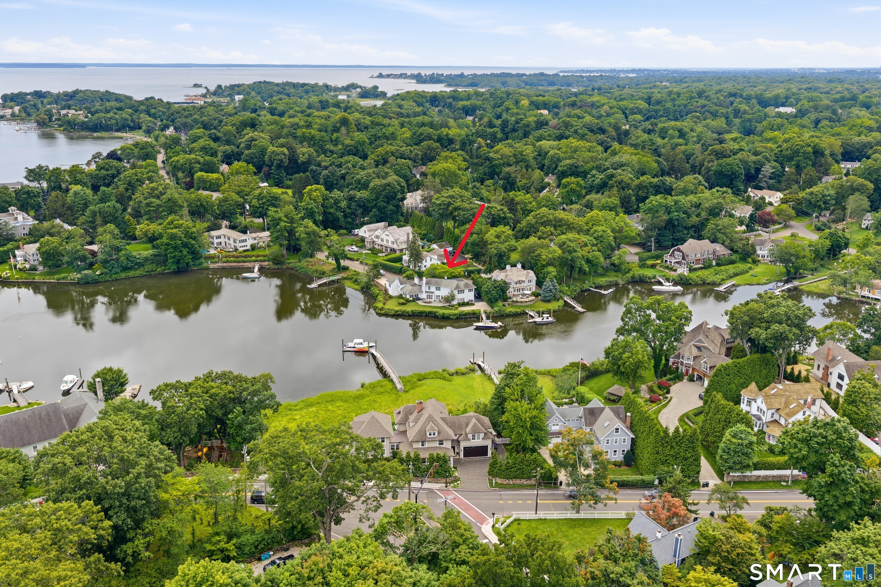 61 Five Mile River Road, Darien, Connecticut photo 5