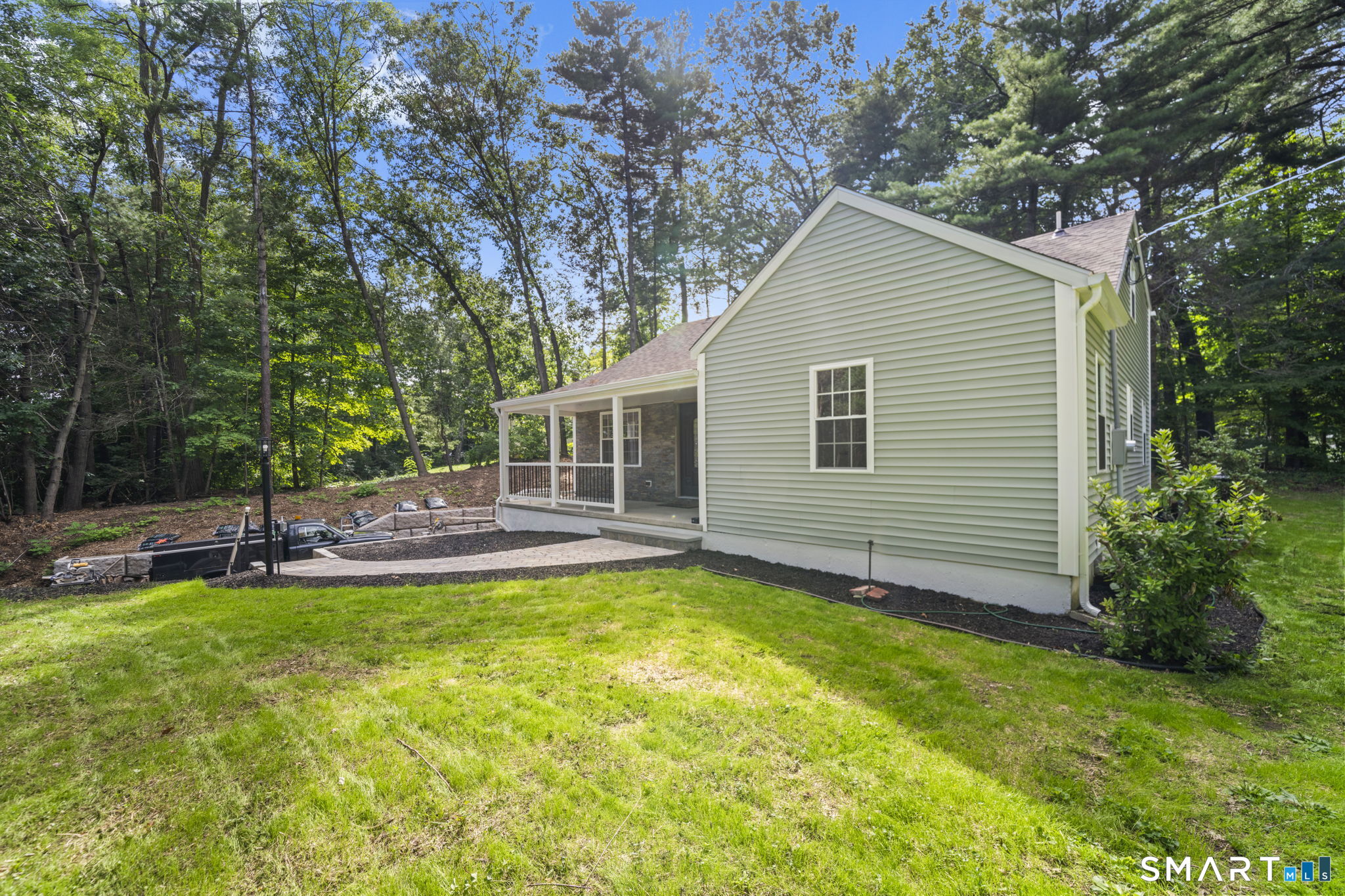 537 Bushy Hill Road photo 4