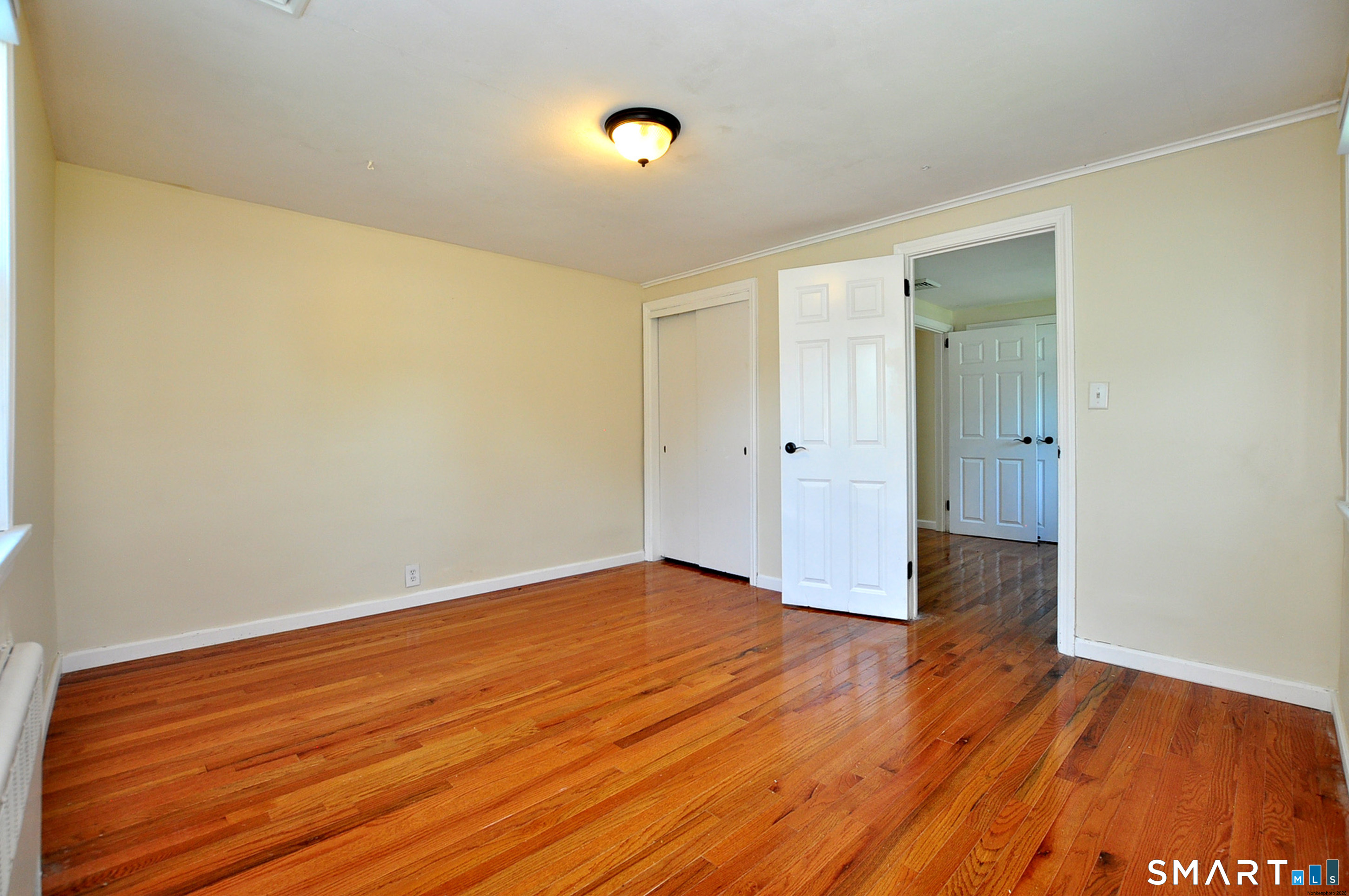 12 Jerome Avenue photo 33