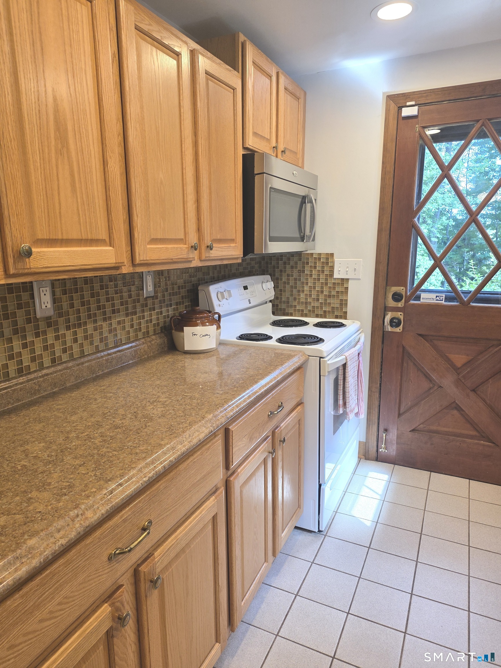 109 South Road photo 6