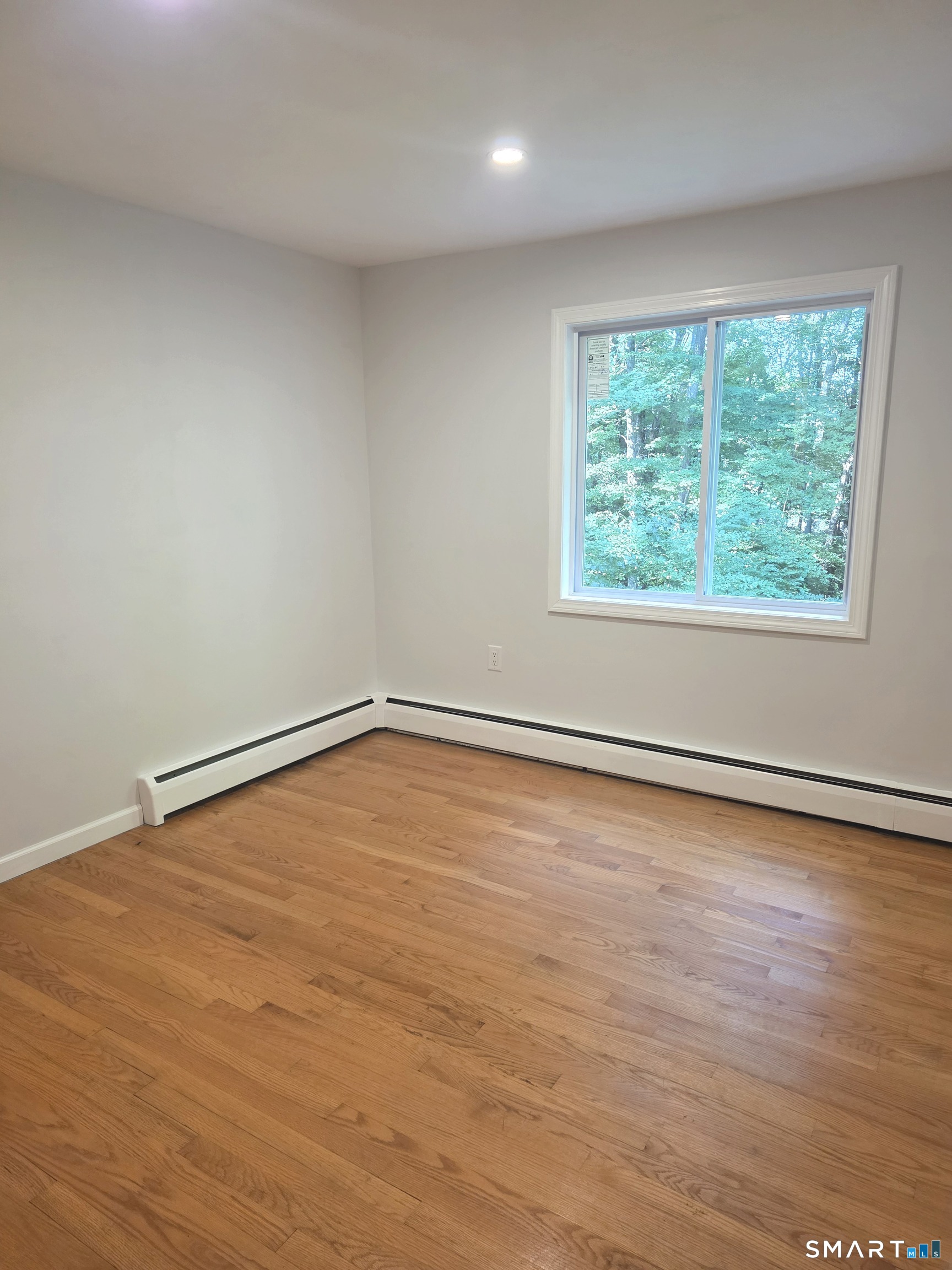 109 South Road photo 17