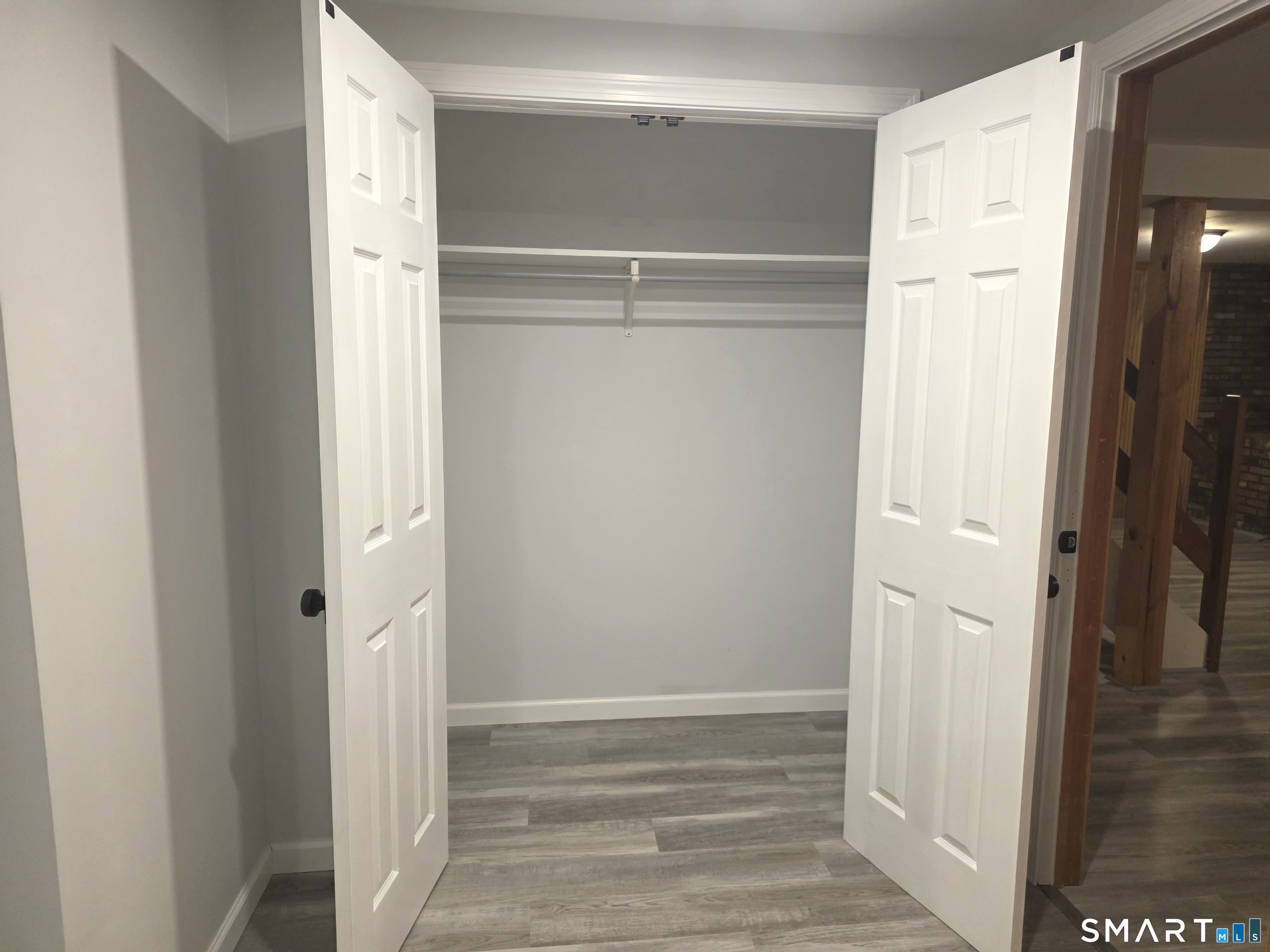 109 South Road photo 25