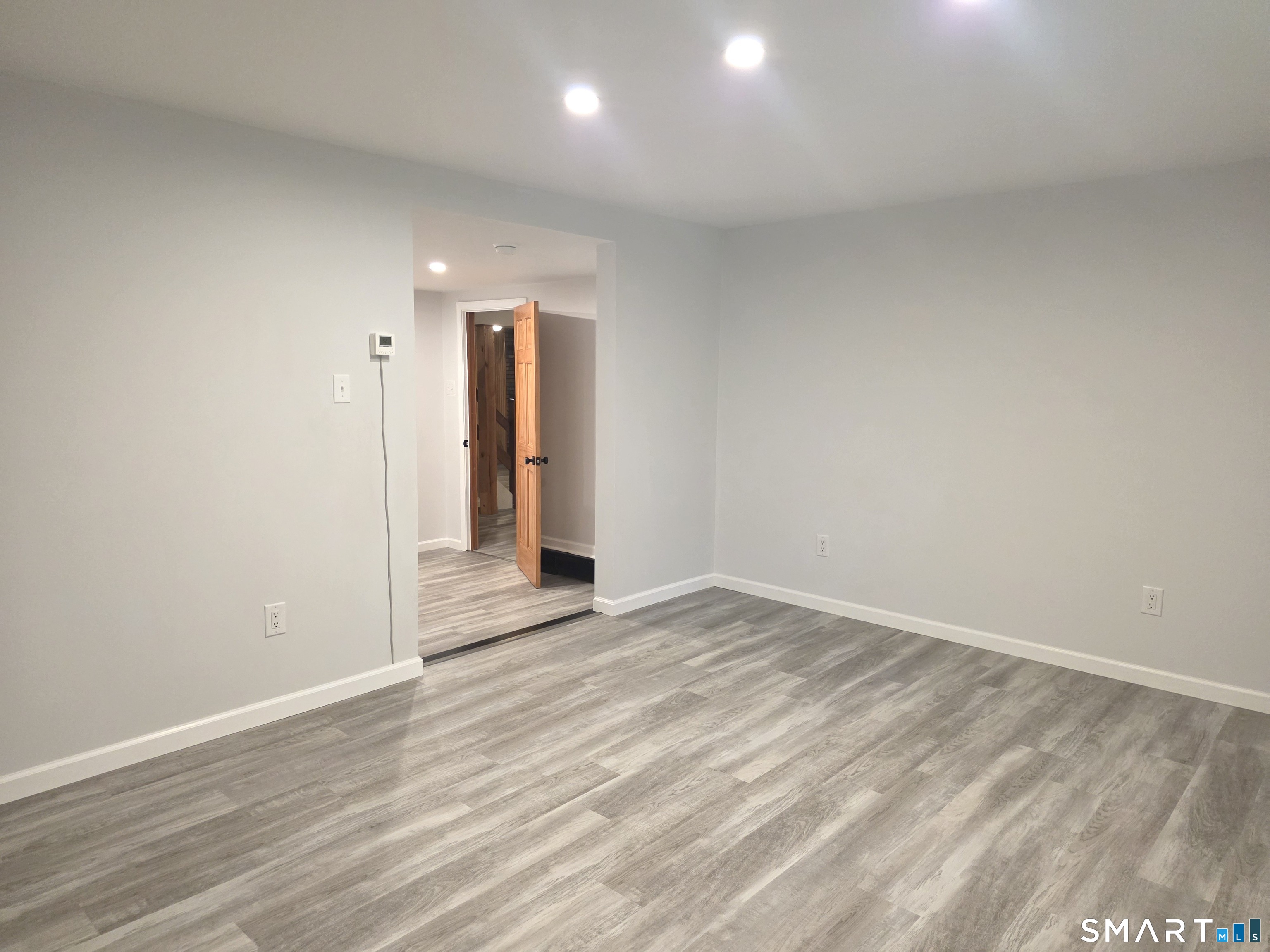 109 South Road photo 27