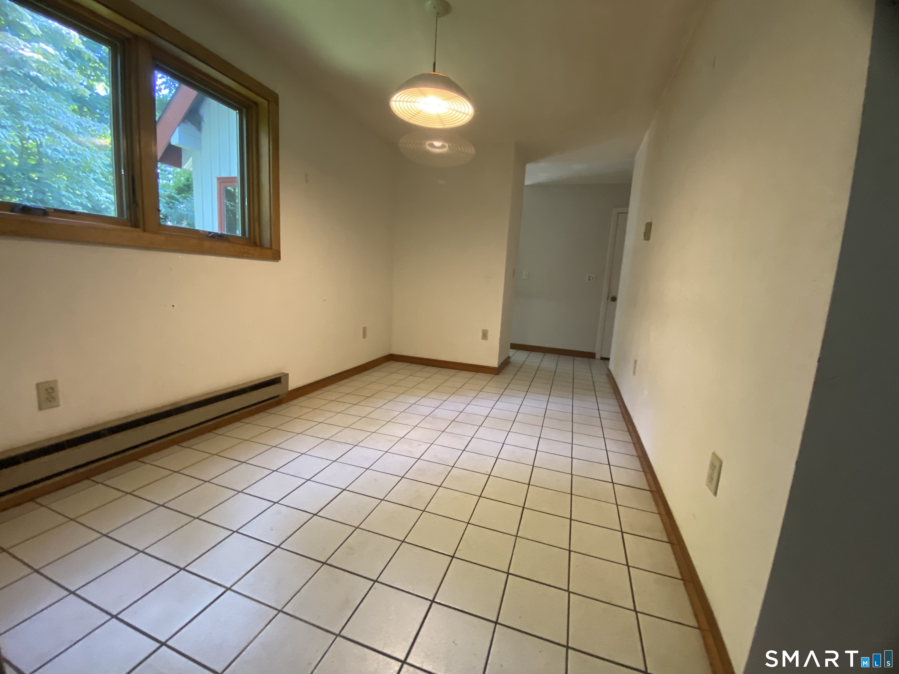 26 Eastwood Drive photo 4