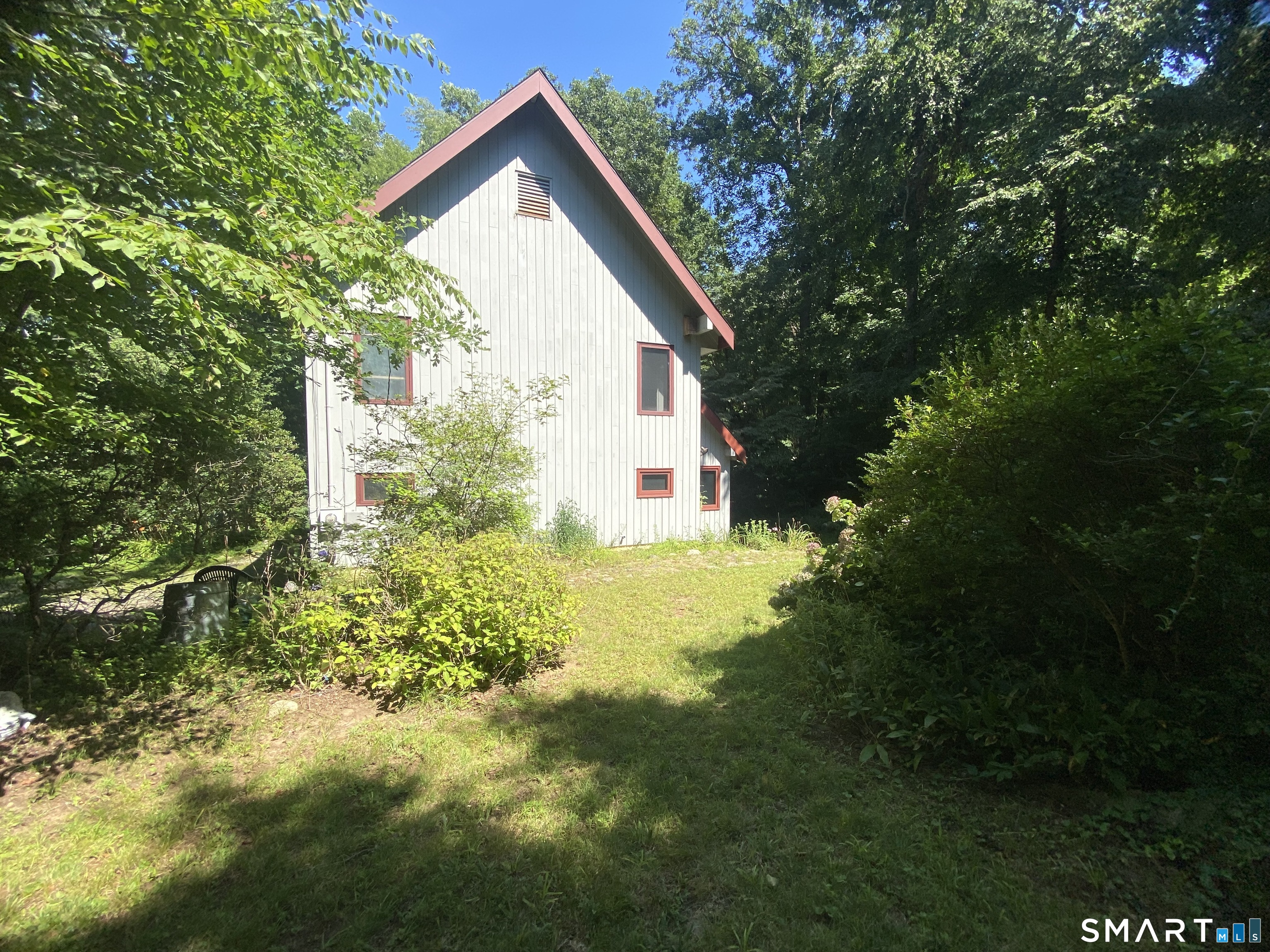26 Eastwood Drive photo 29