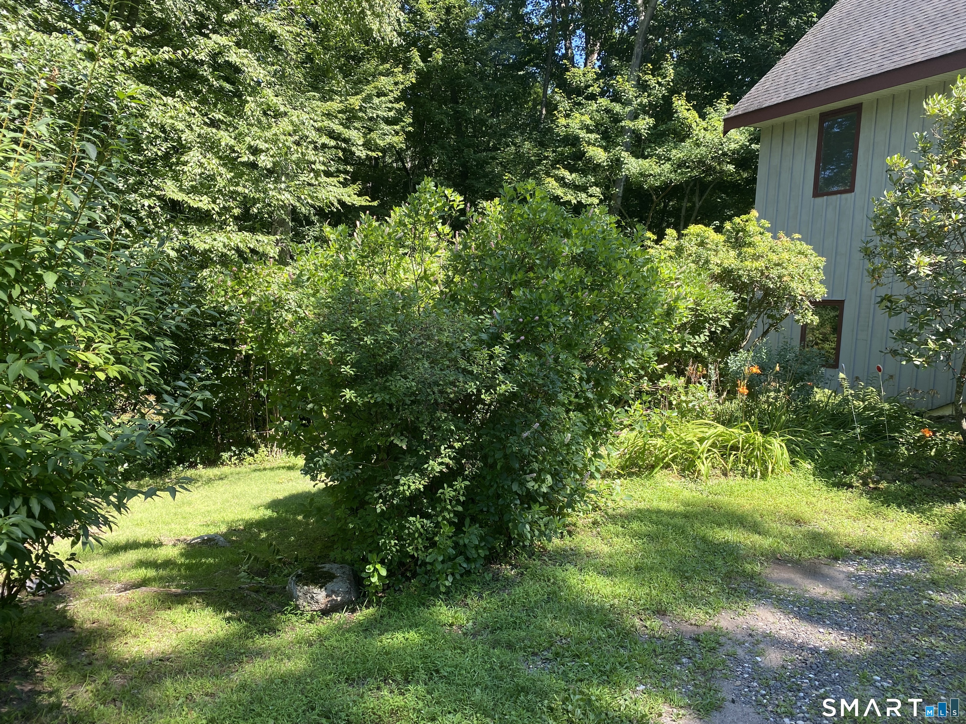 26 Eastwood Drive photo 32