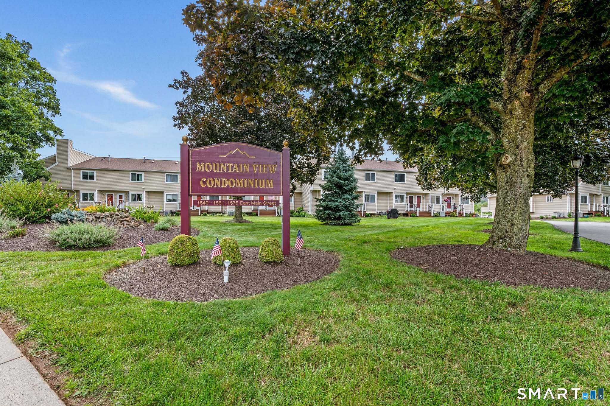 1561 East Main Street Unit #10 photo 8