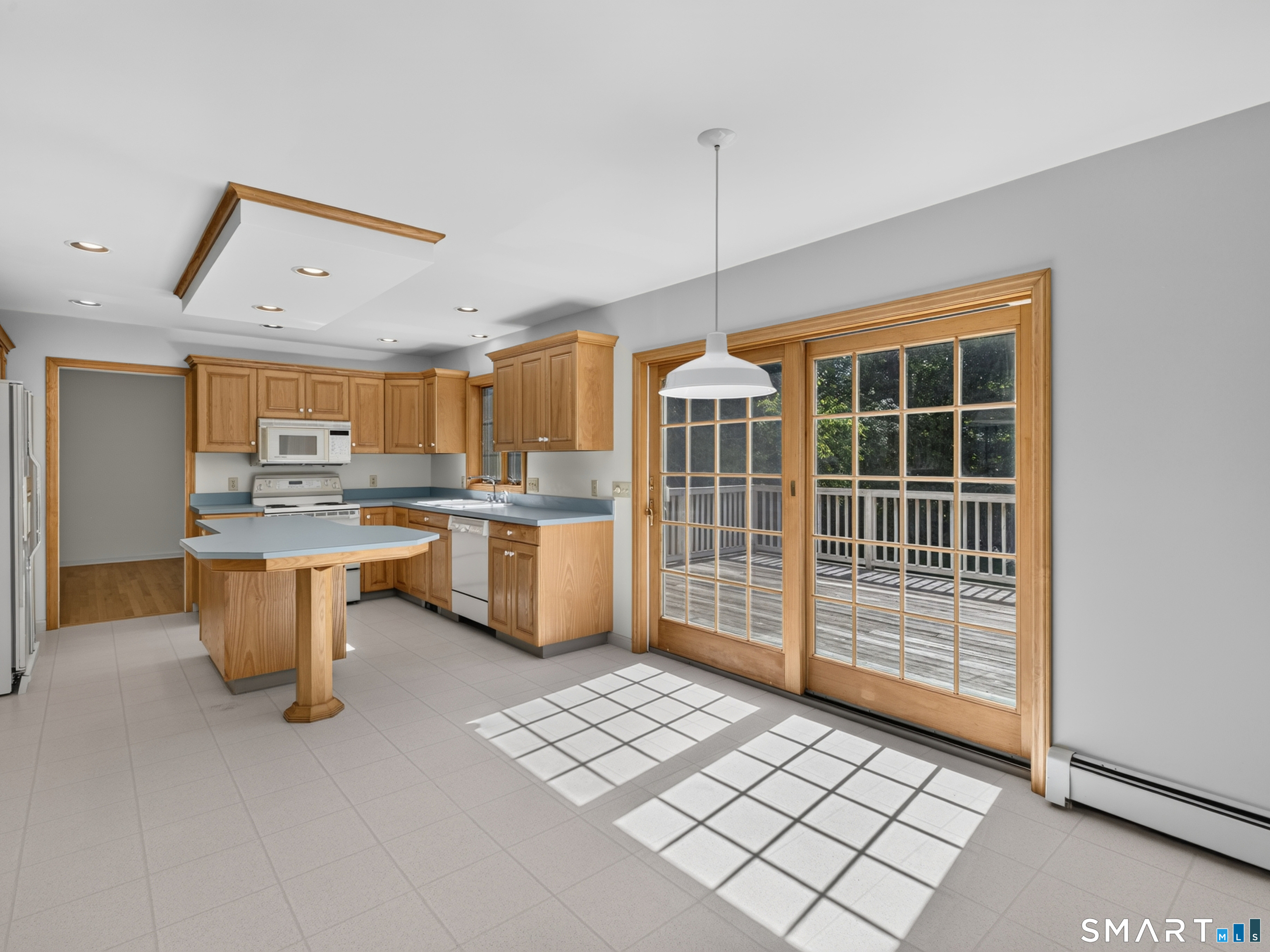 9 Spinnaker Road photo 18