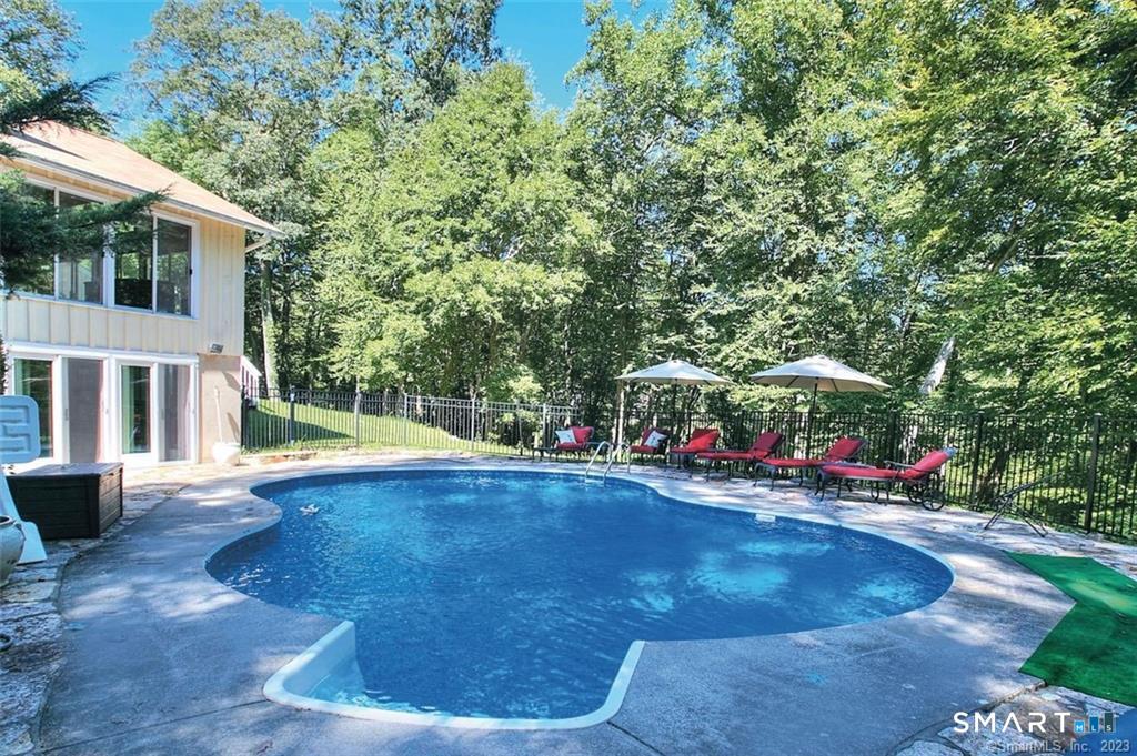33 Birch Hill Road photo 38