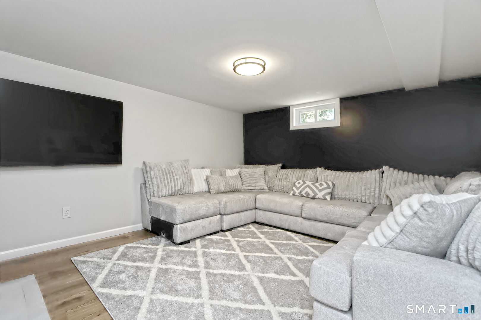 4 Pine Place photo 33