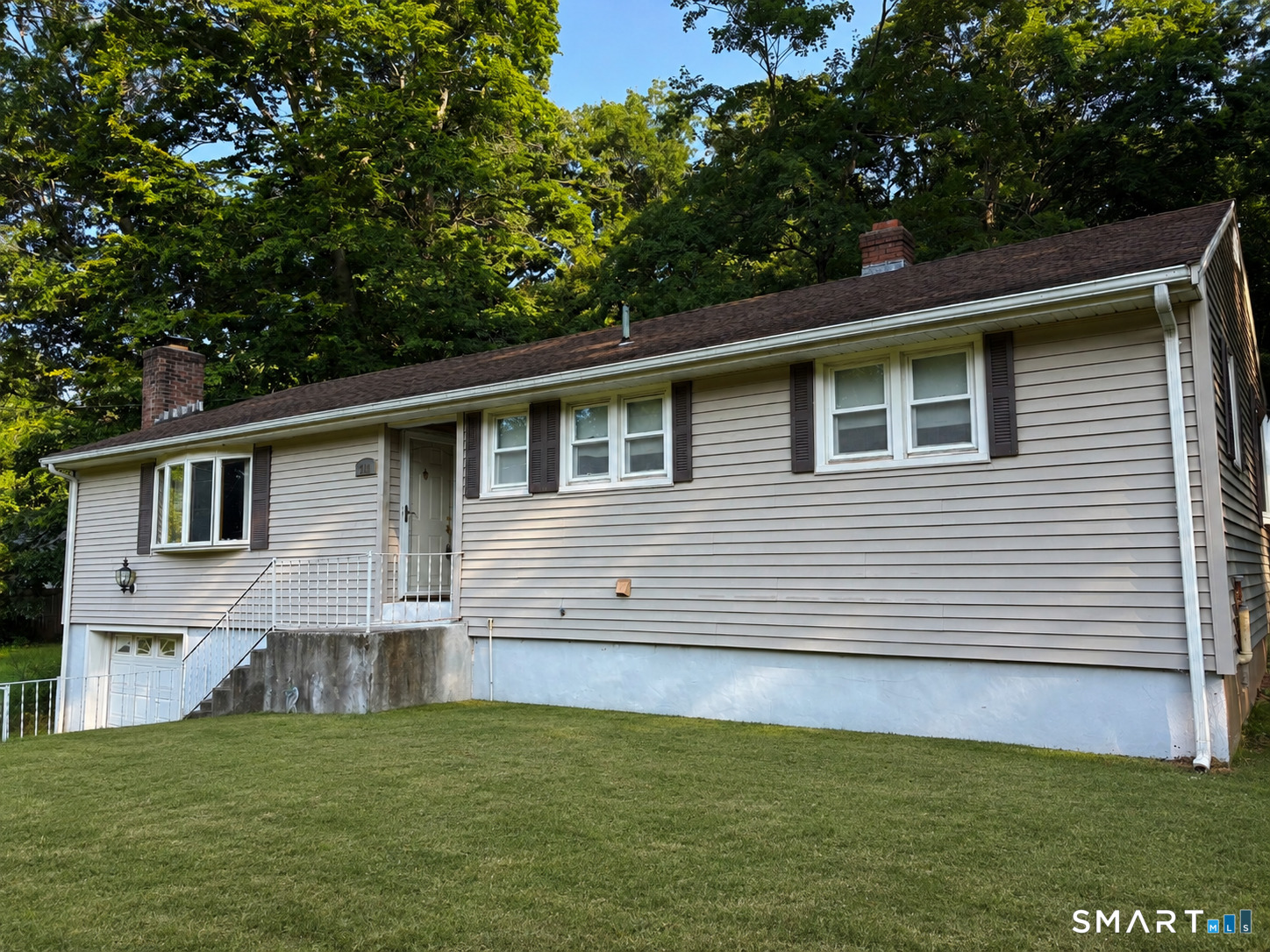 210 Griswoldville Avenue photo 2