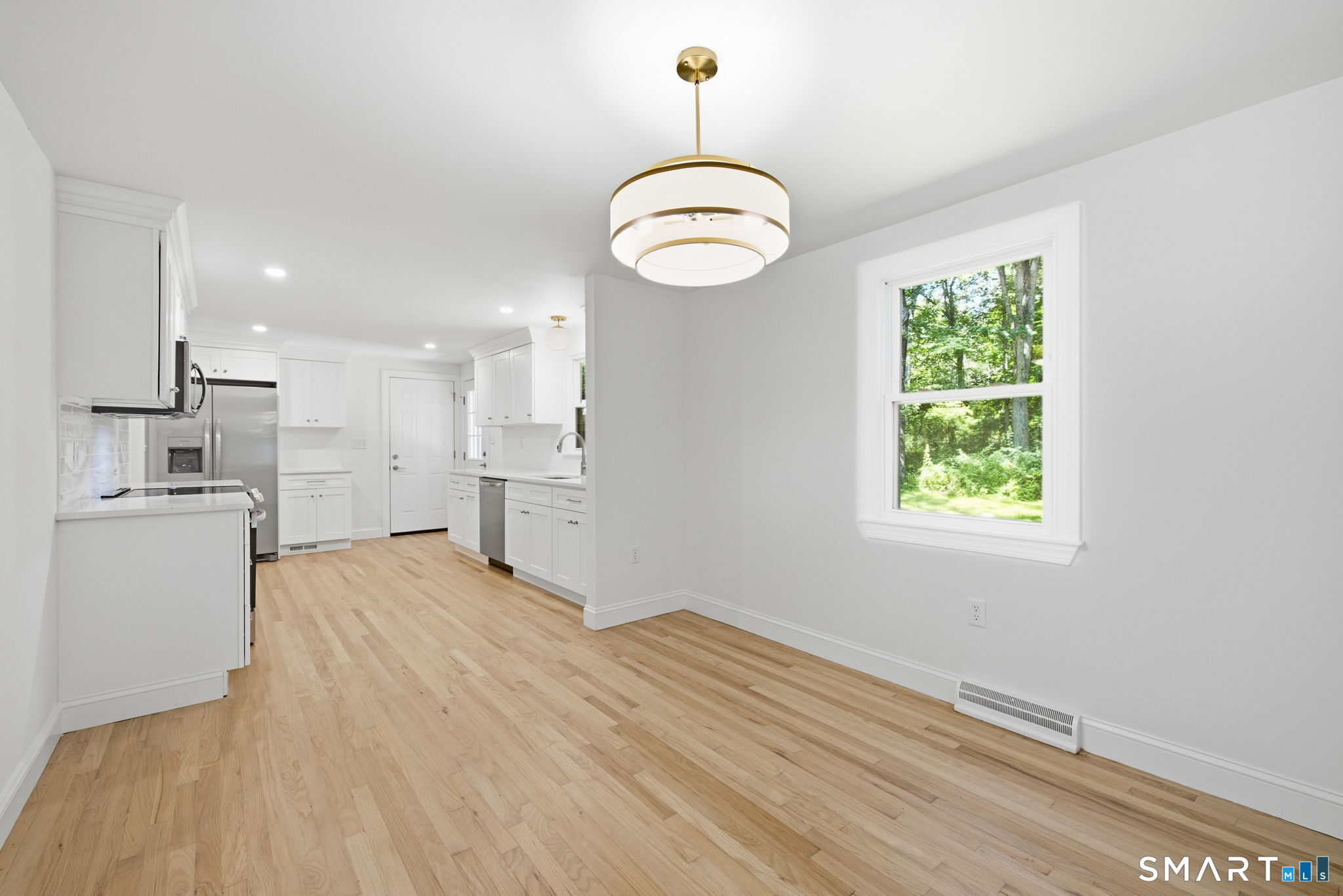 16 Chadwick Drive photo 10