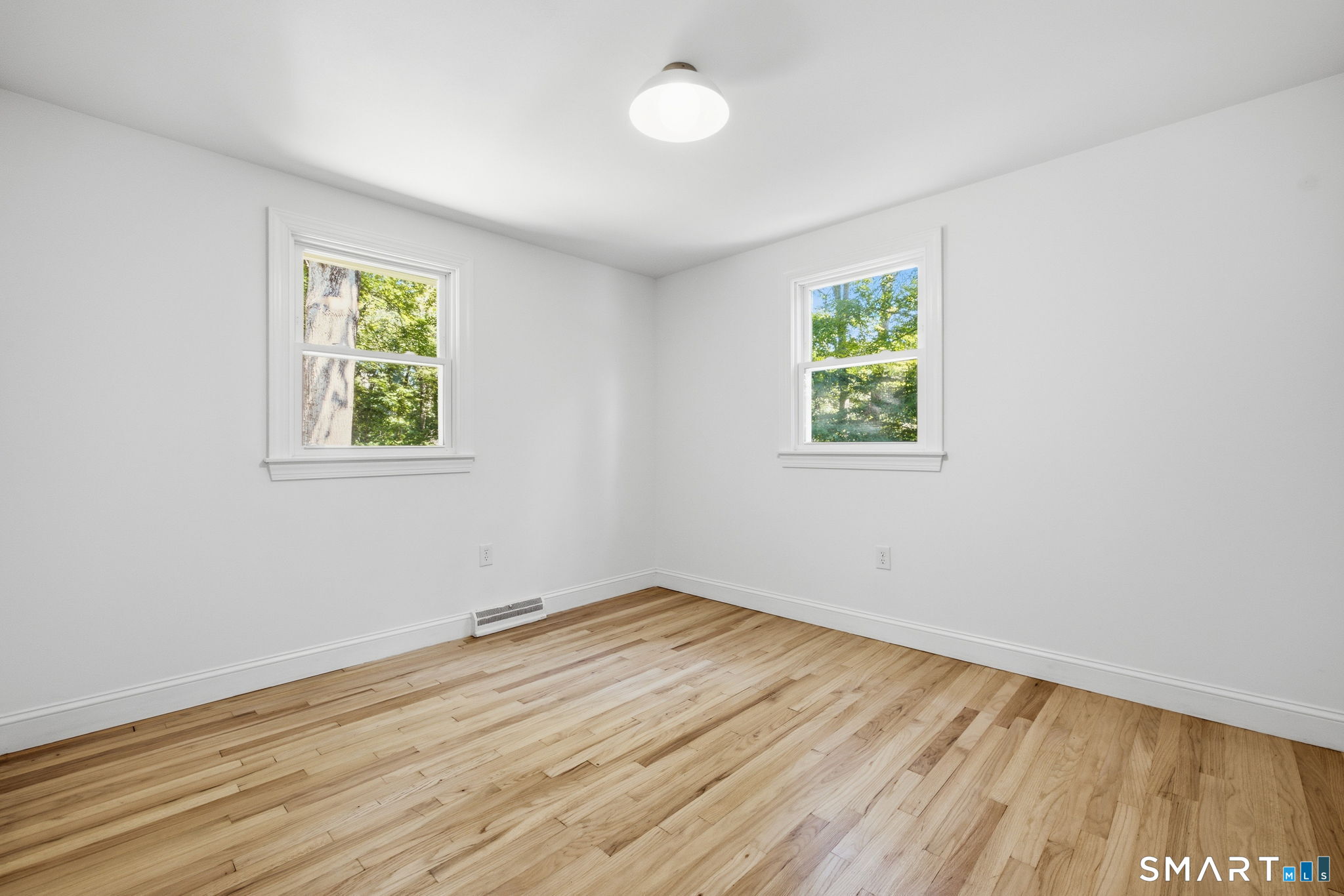 16 Chadwick Drive photo 21