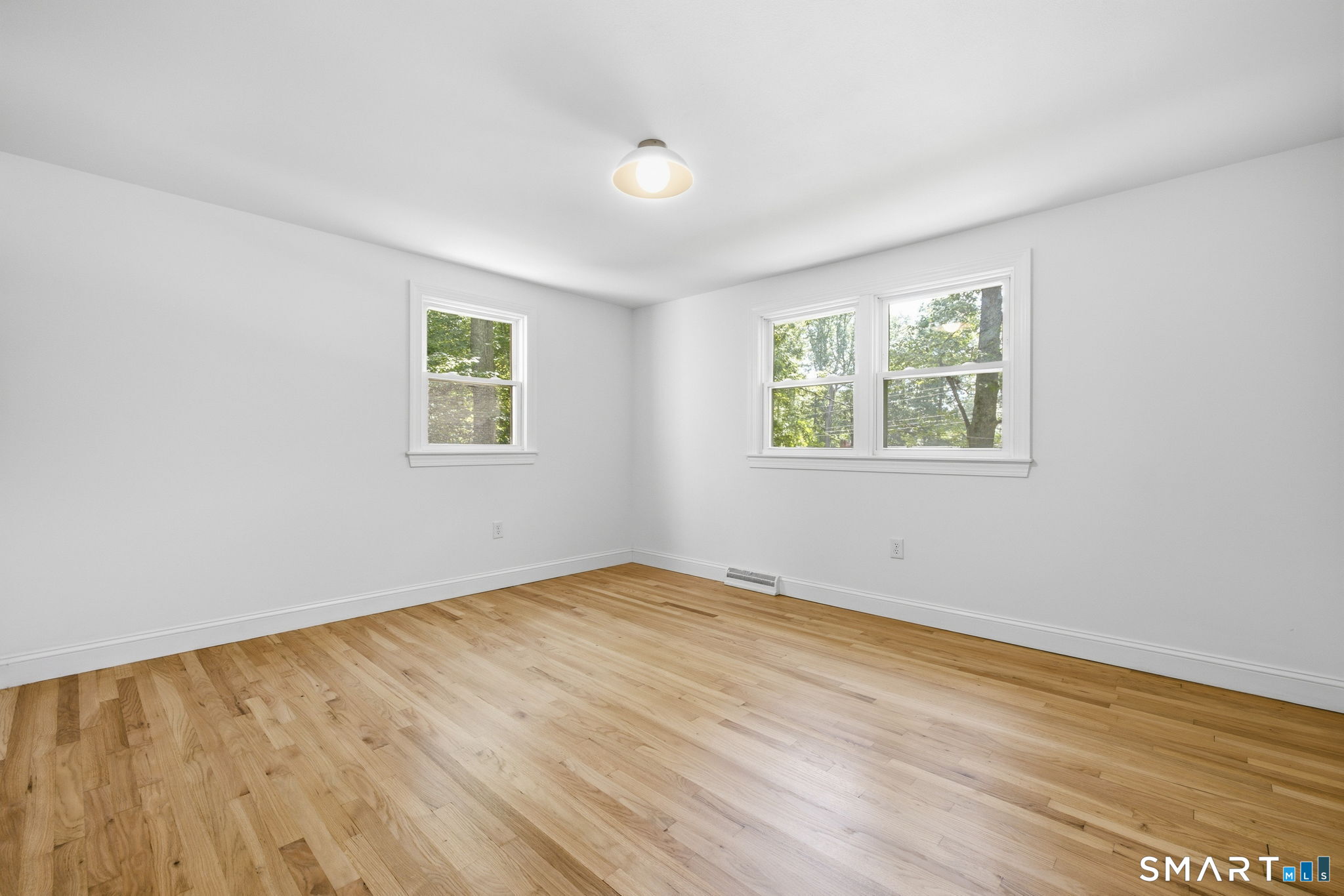 16 Chadwick Drive photo 23
