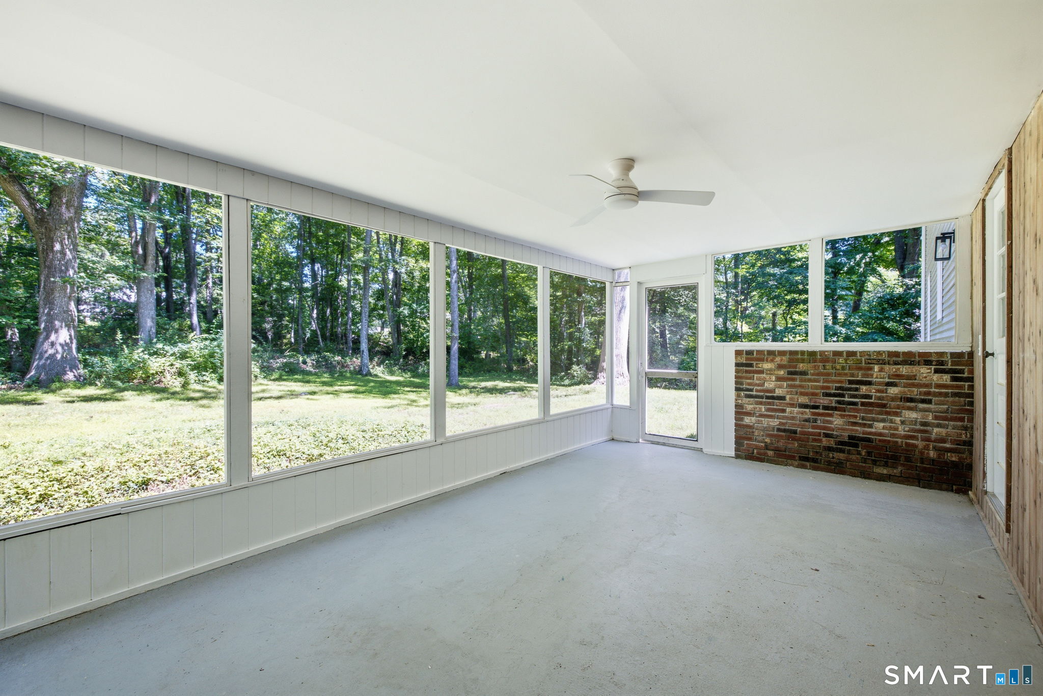 16 Chadwick Drive photo 27