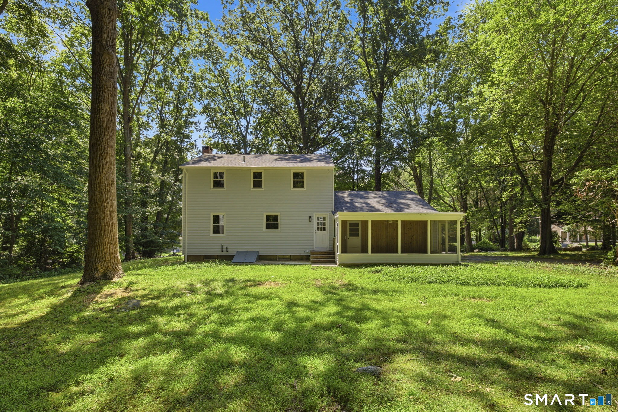 16 Chadwick Drive photo 29