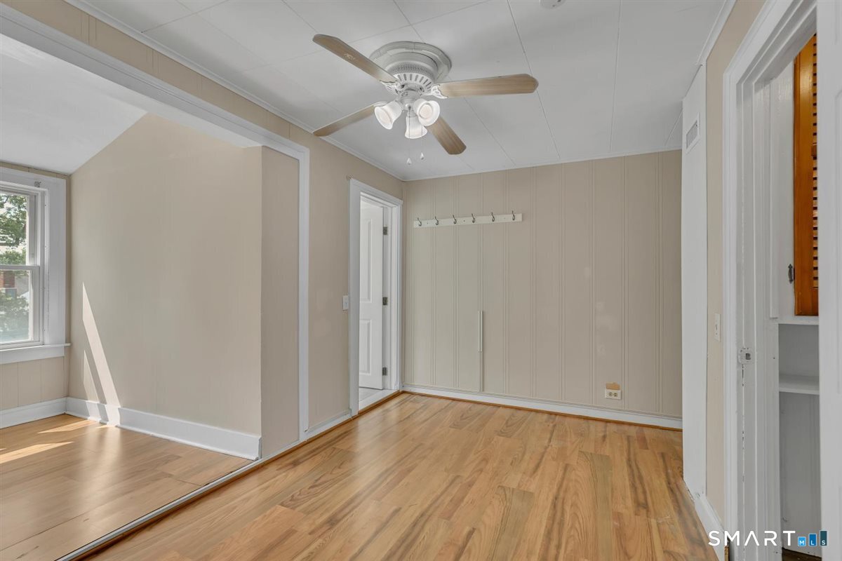 349 Nott Street photo 20