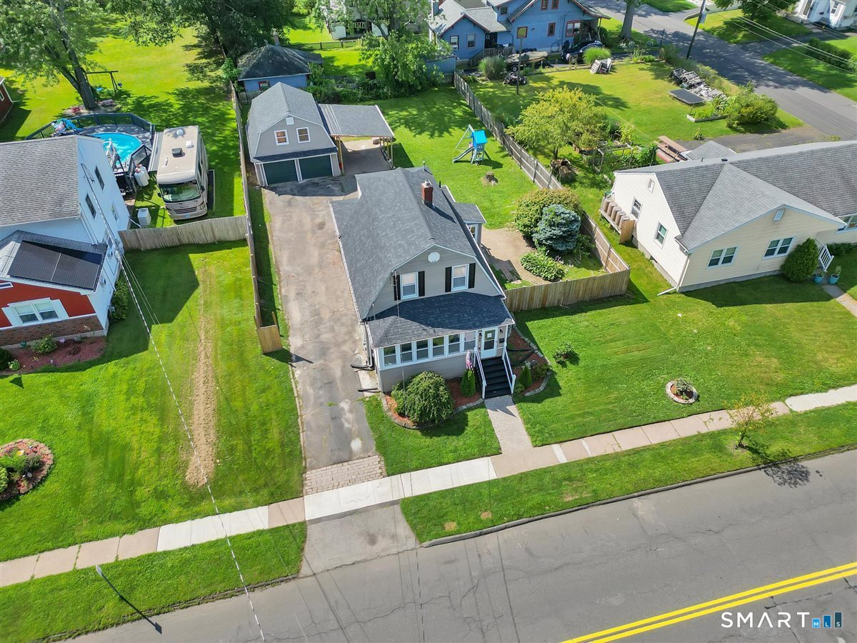 349 Nott Street photo 30