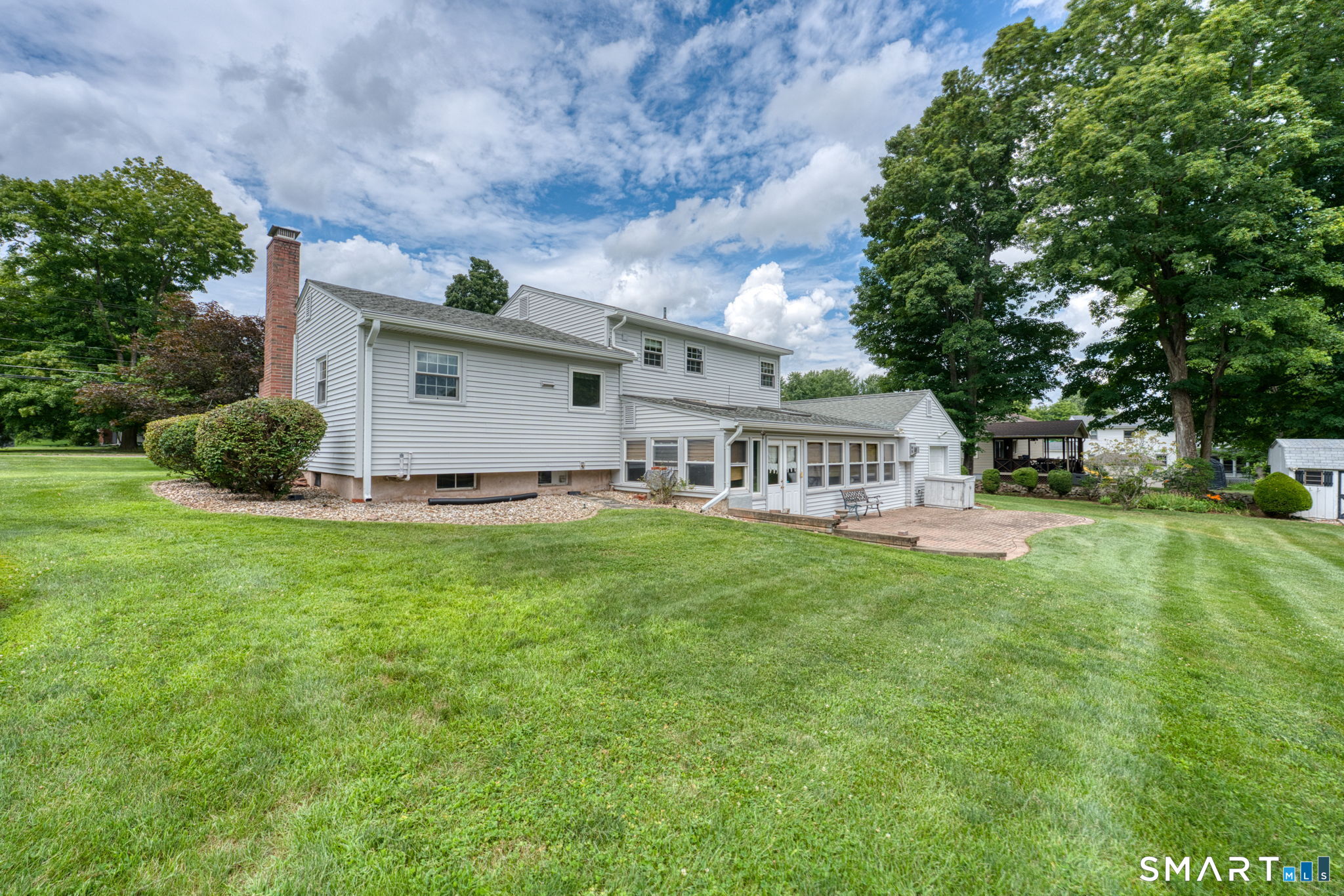 238 Skinner Road photo 2