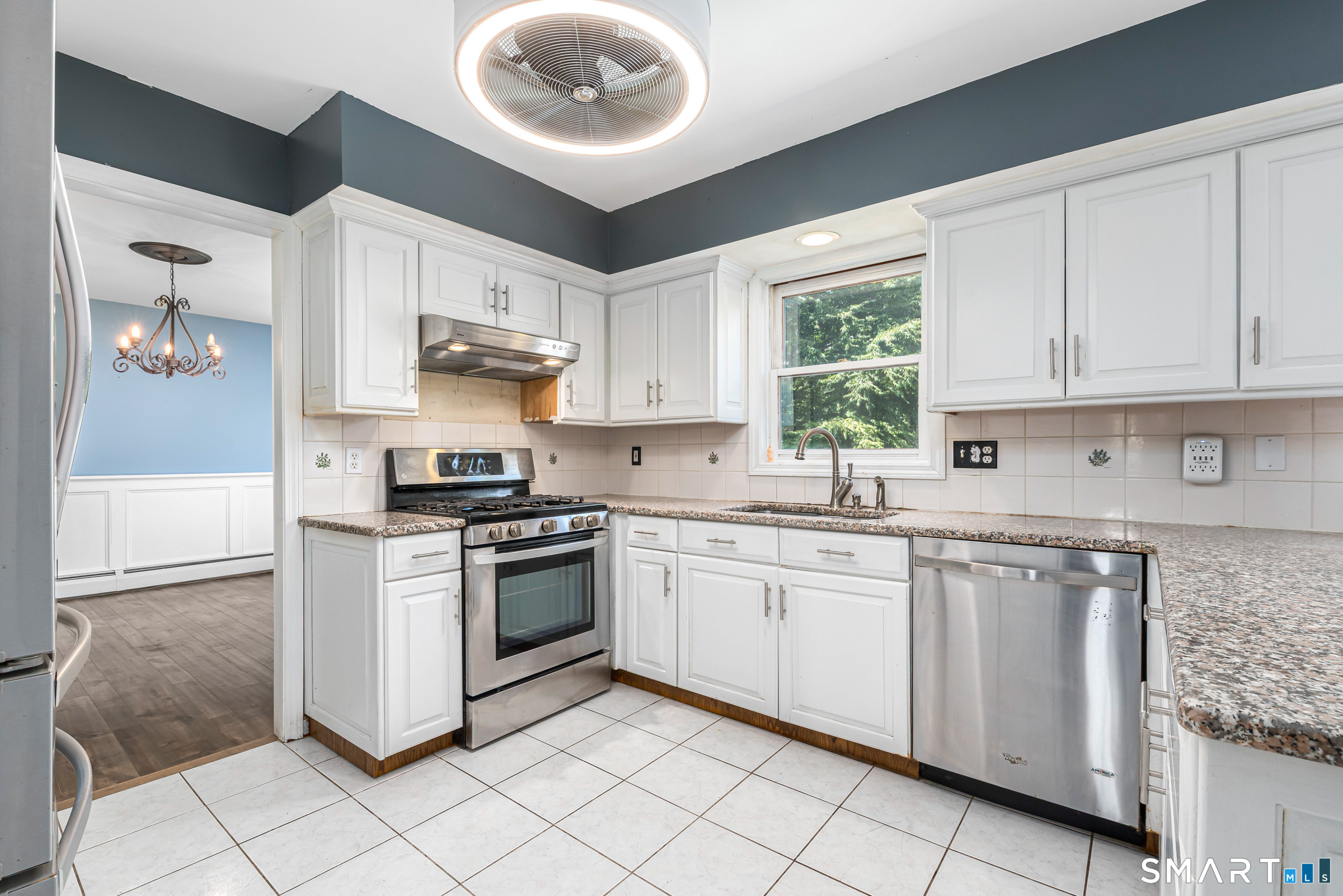 16 Katina Drive photo 6