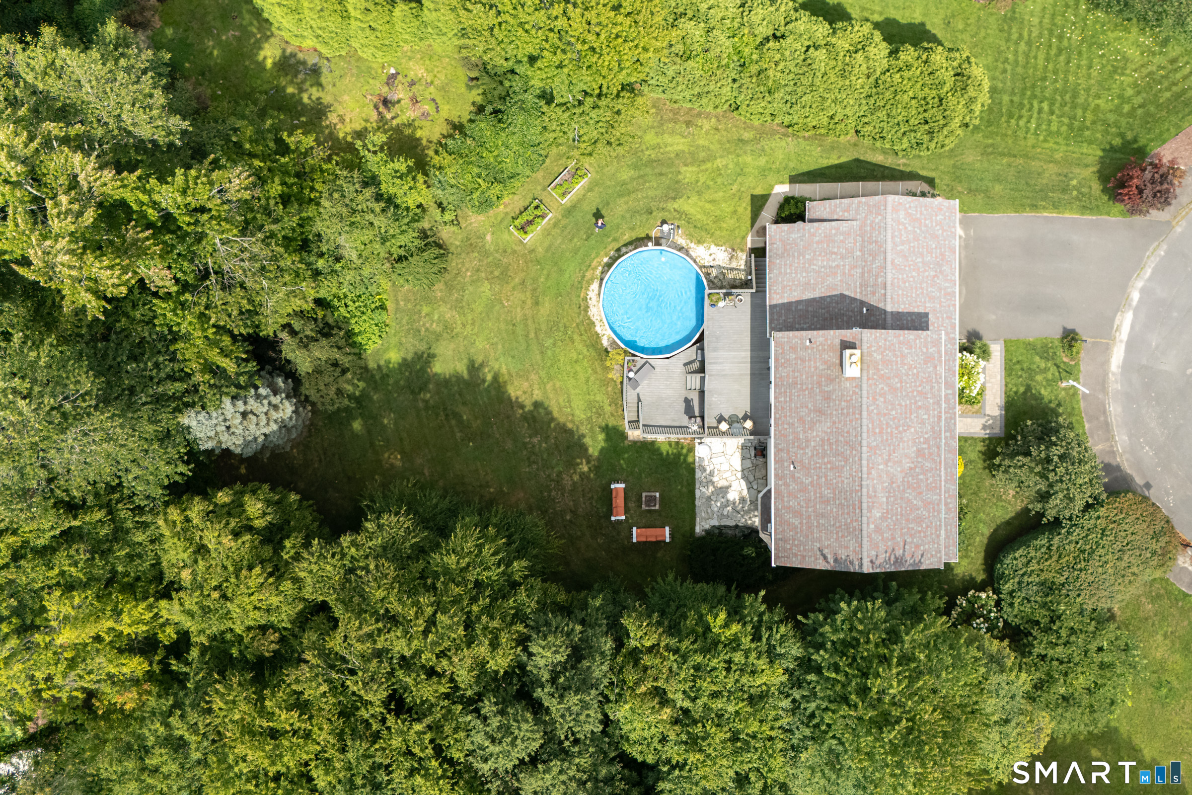 16 Katina Drive photo 39