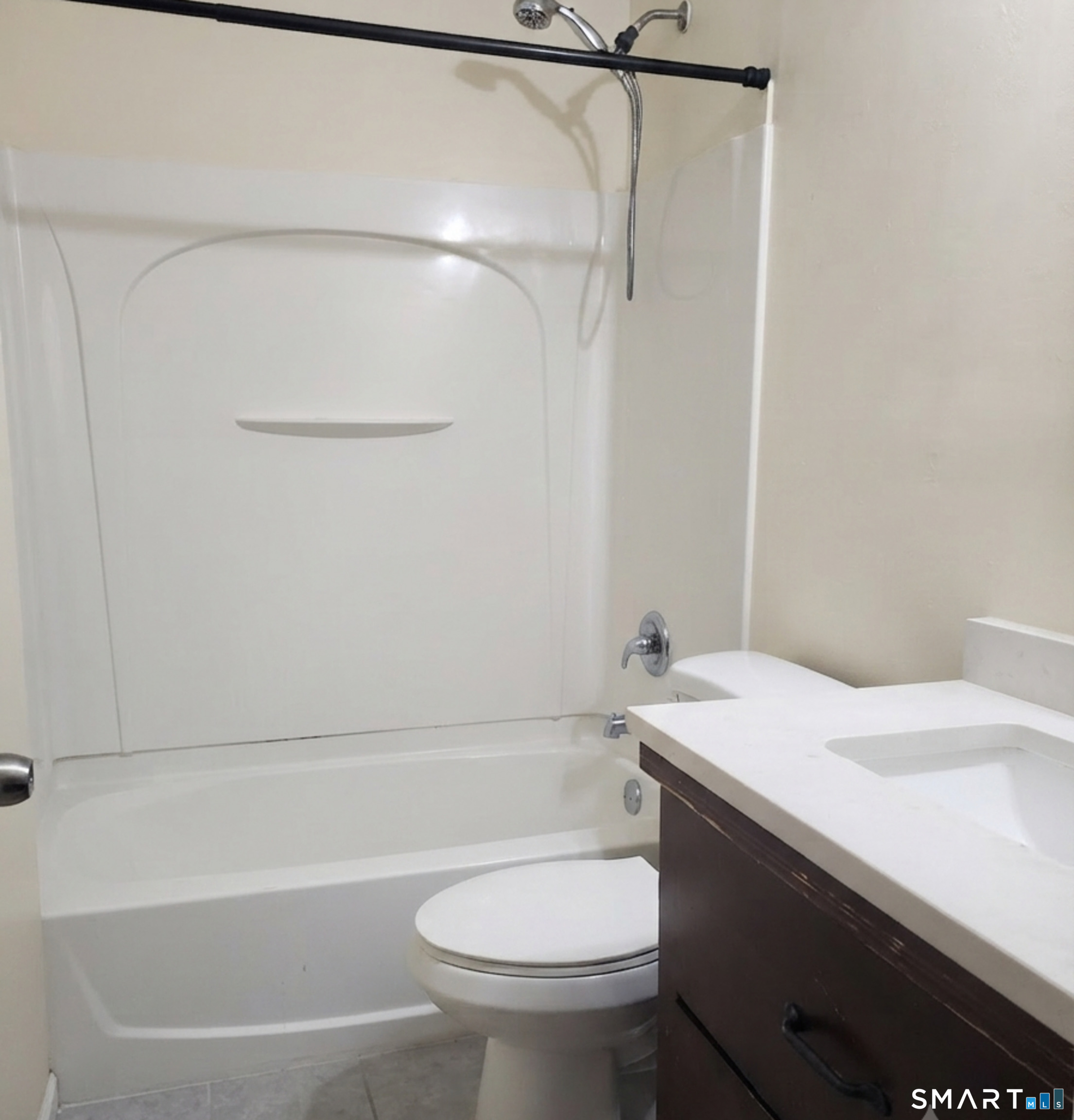 54 North Pearl Street photo 19