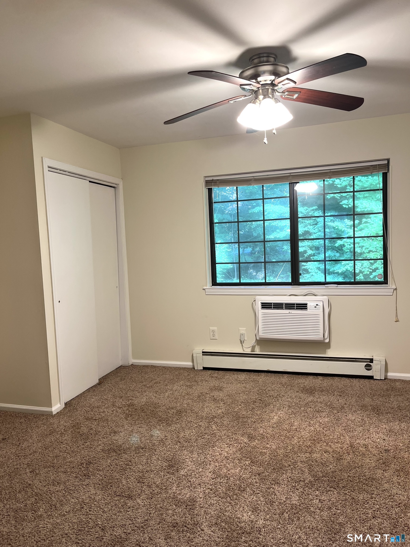 215 Foxwood Lane  Unit #215 photo 9
