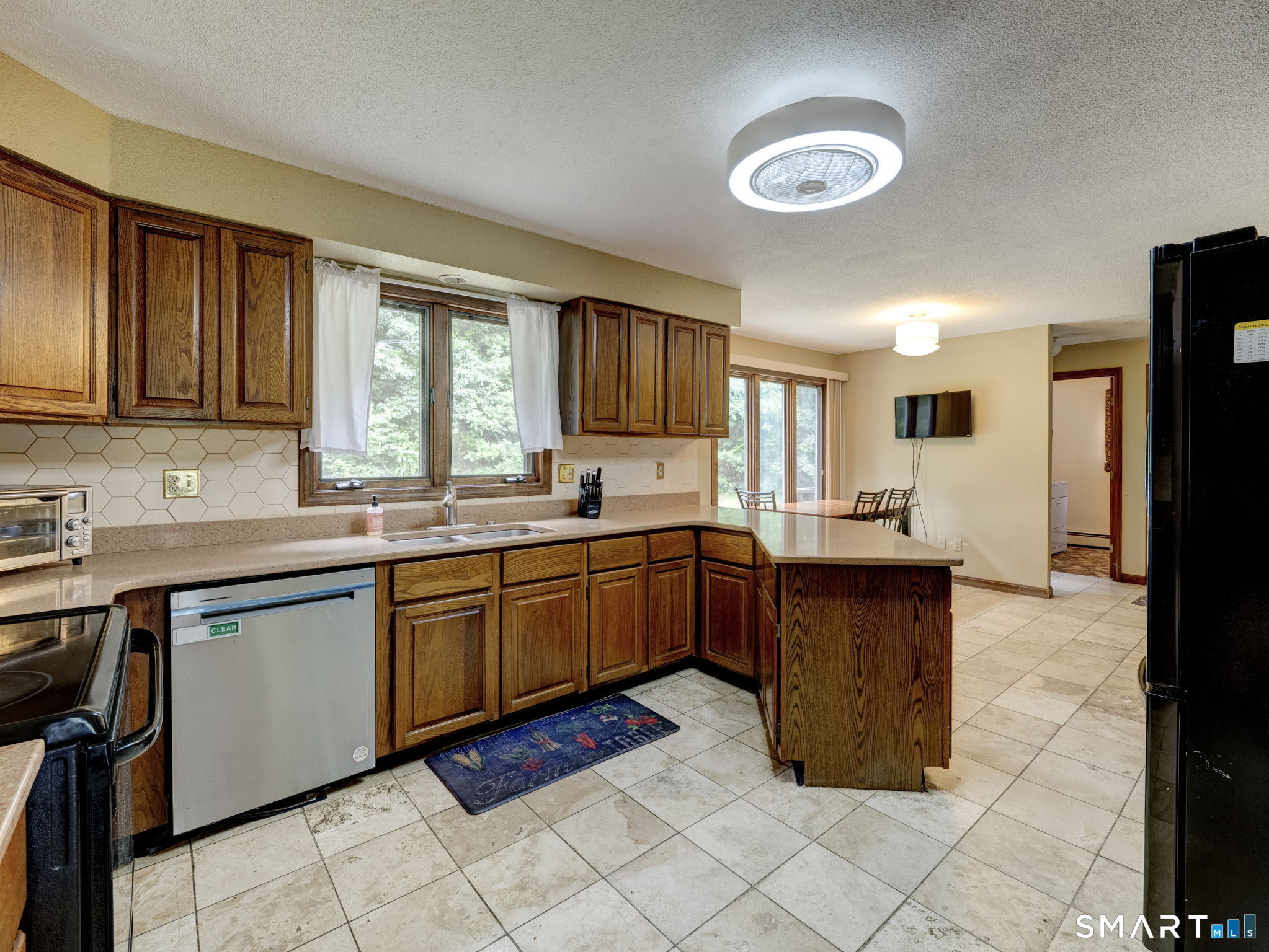 5th image of 522 Springfield Rd, Somers, CT 06071 | MLS# 24197939